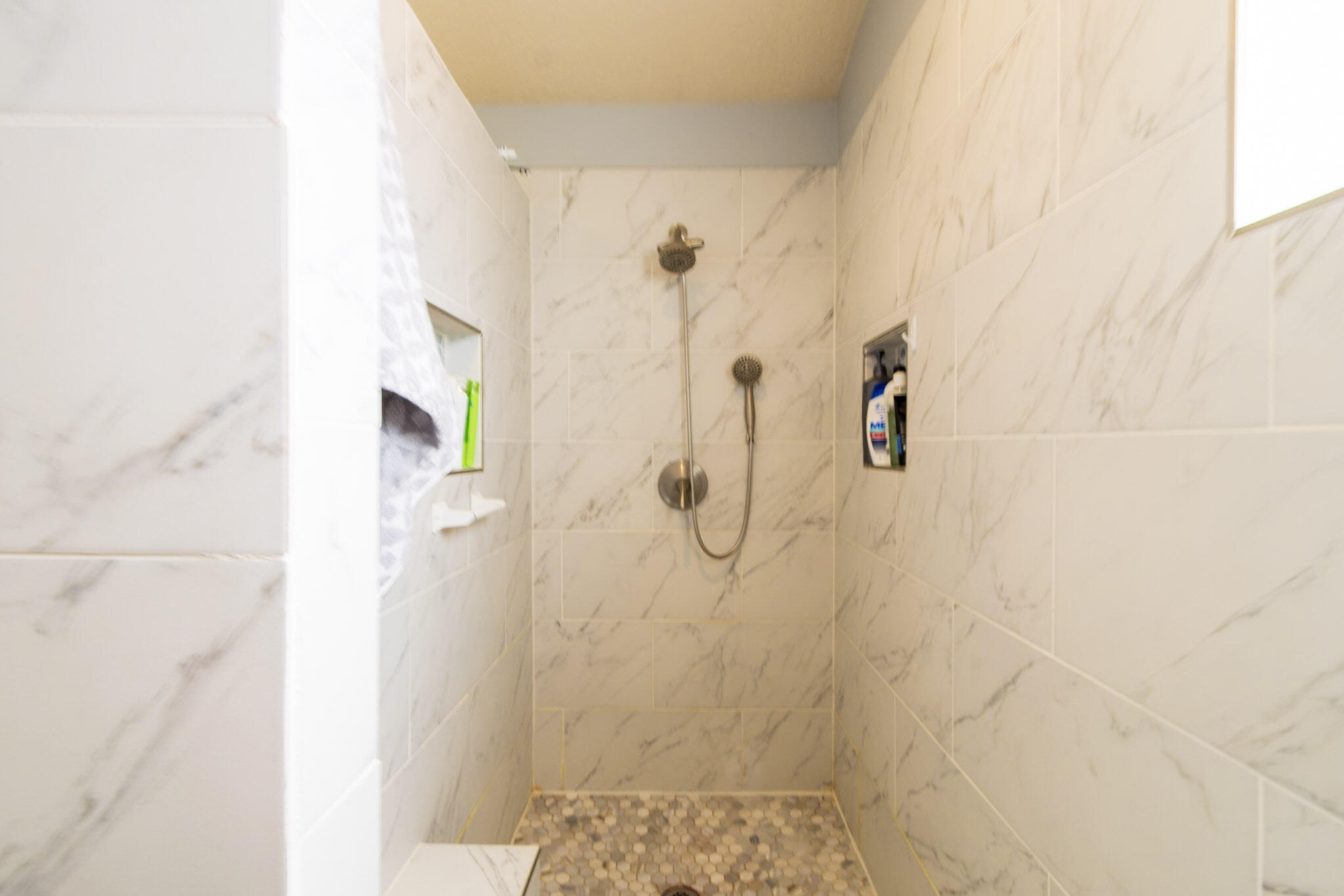 9912 BENTON Street NW