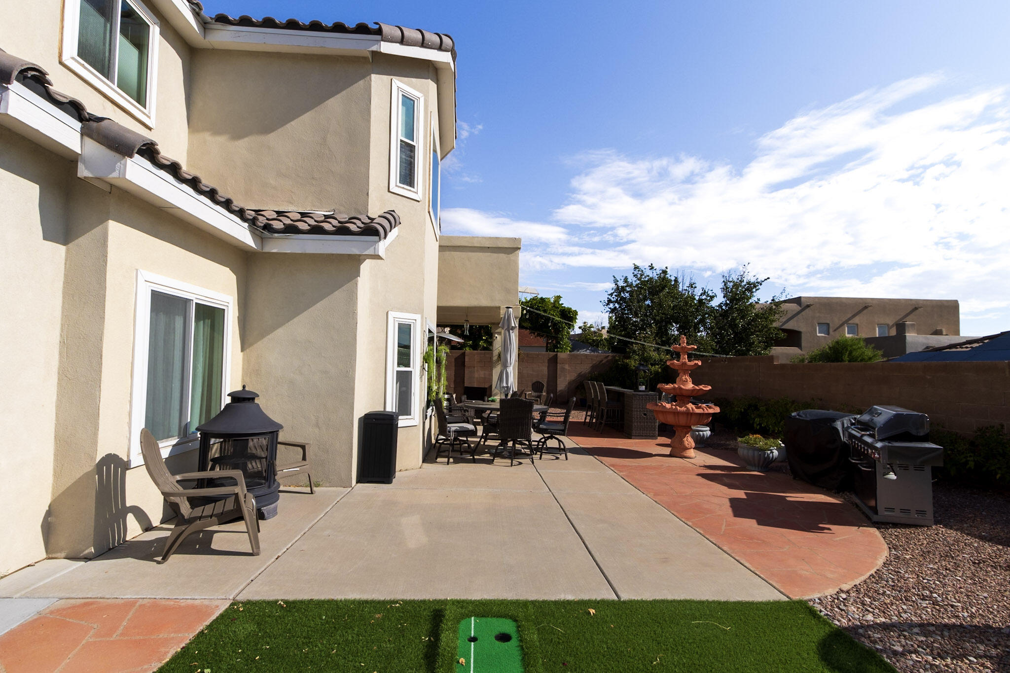 9912 BENTON Street NW