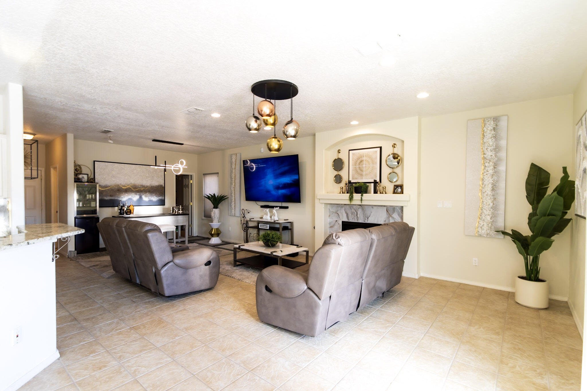 9912 BENTON Street NW