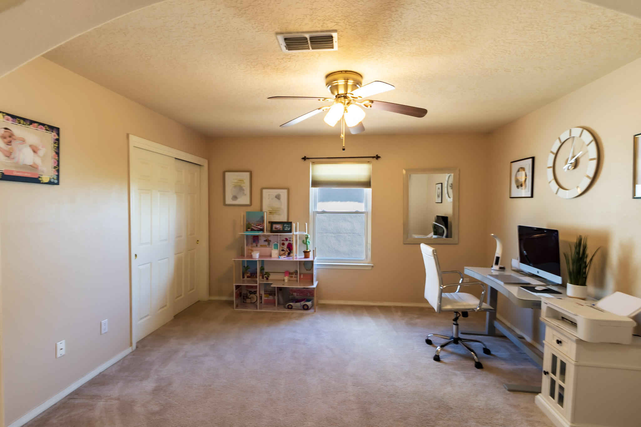 9912 BENTON Street NW