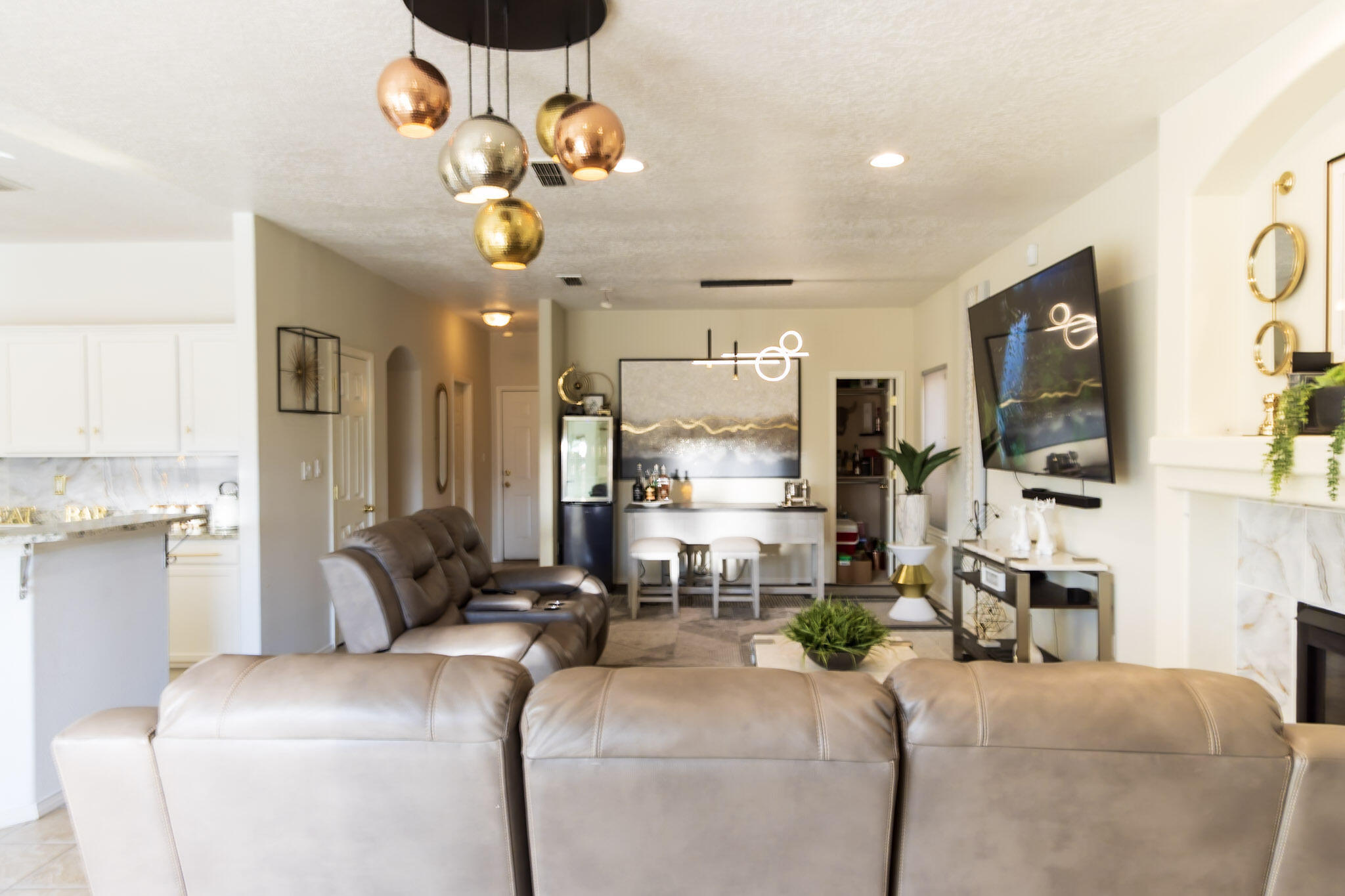 9912 BENTON Street NW