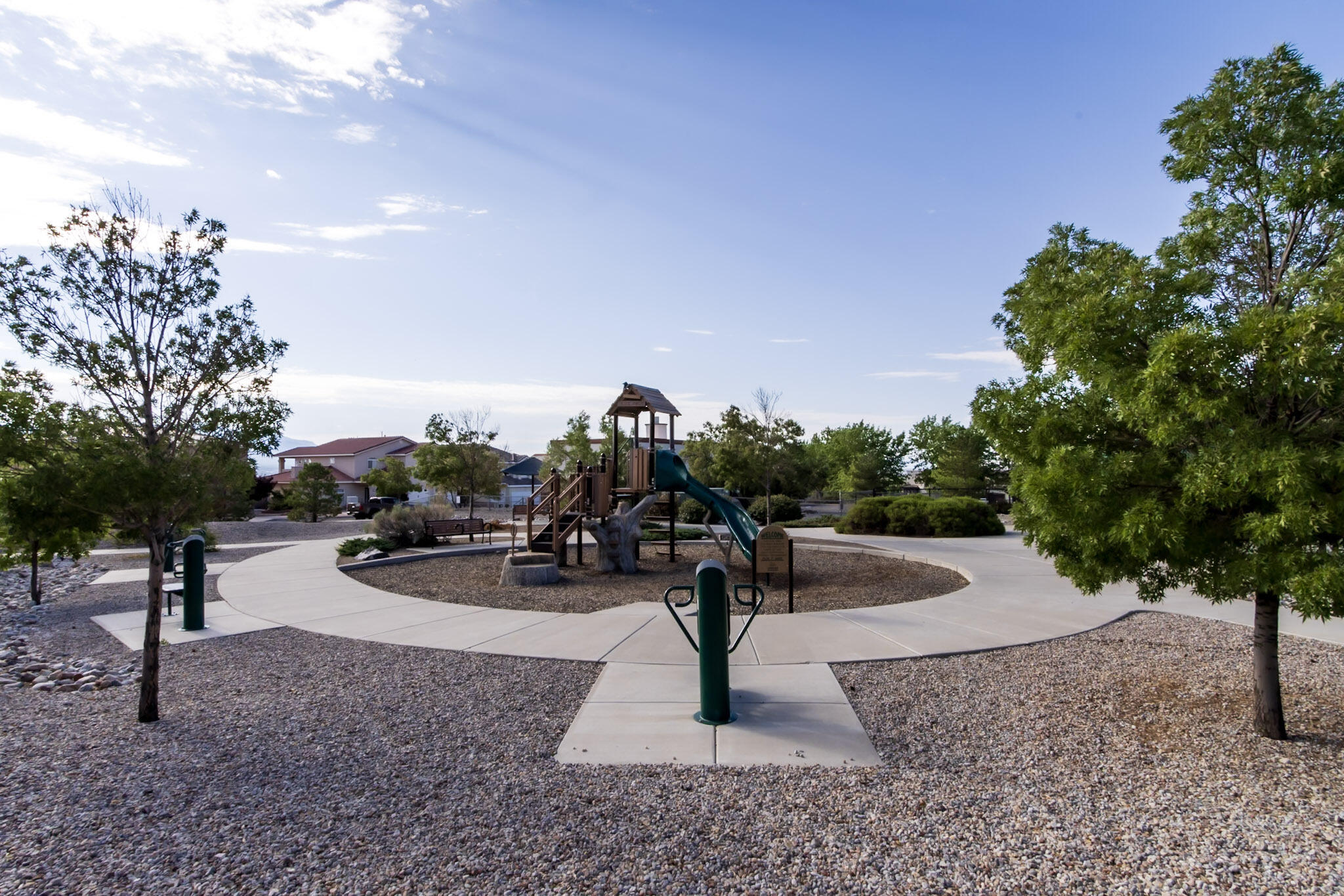 9912 BENTON Street NW