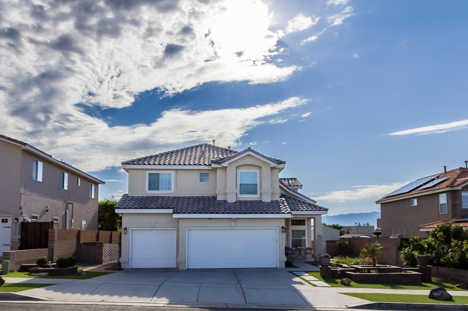 9912 BENTON Street NW