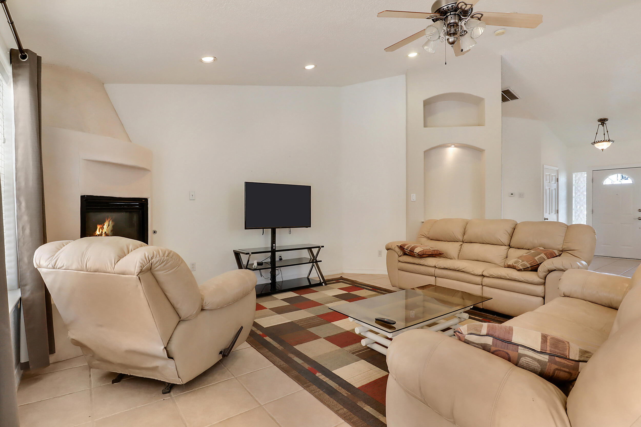 4504 Tottle Avenue NW