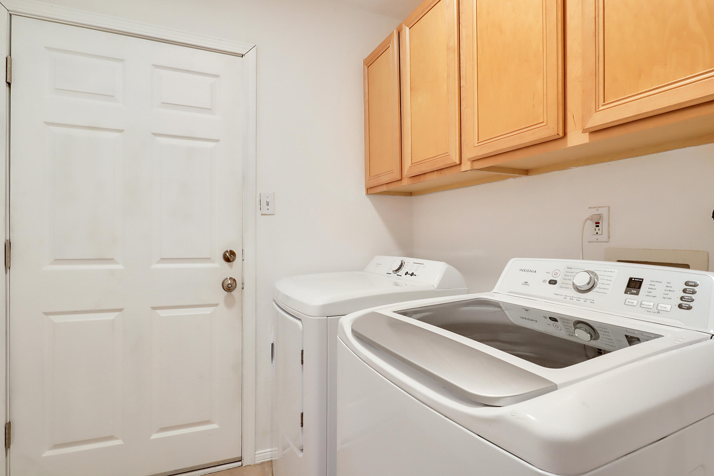 4504 Tottle Avenue NW