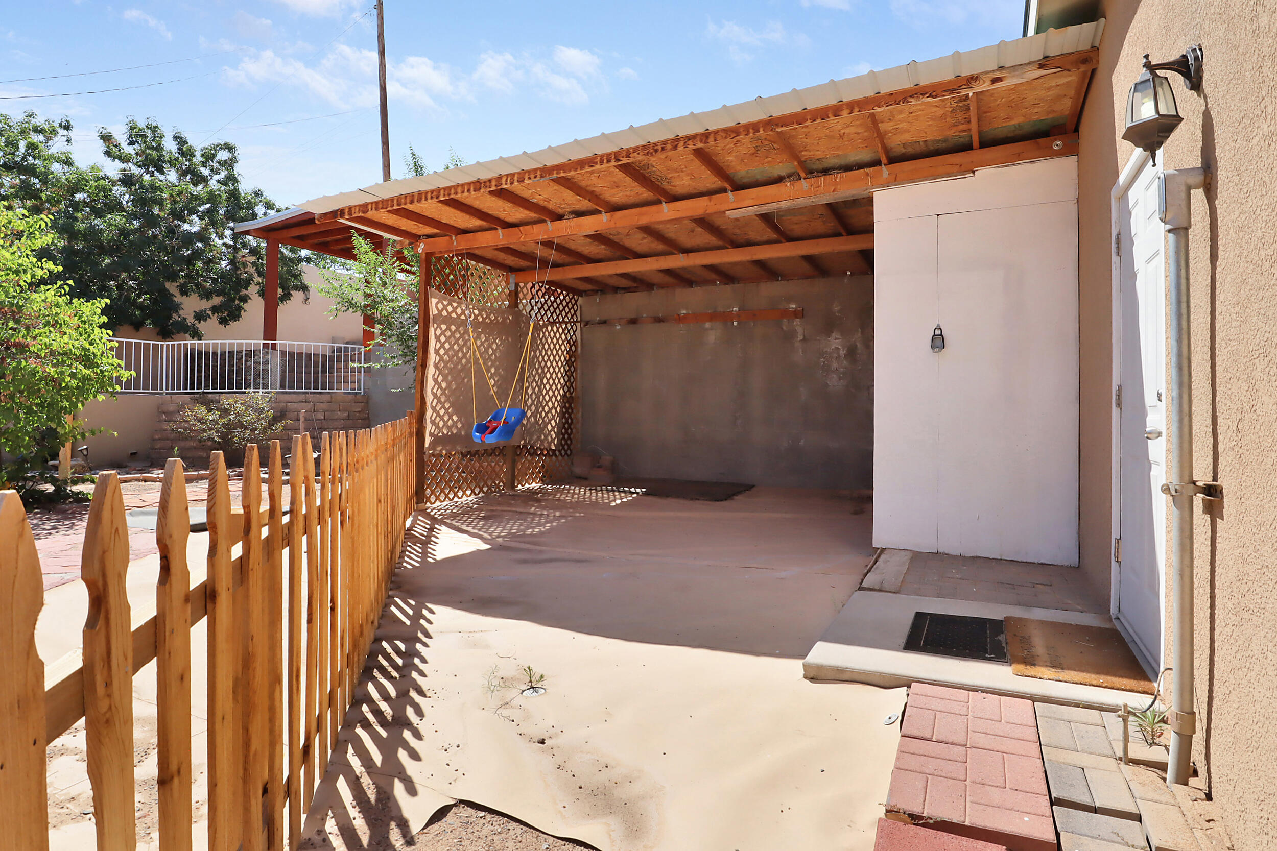 4504 Tottle Avenue NW