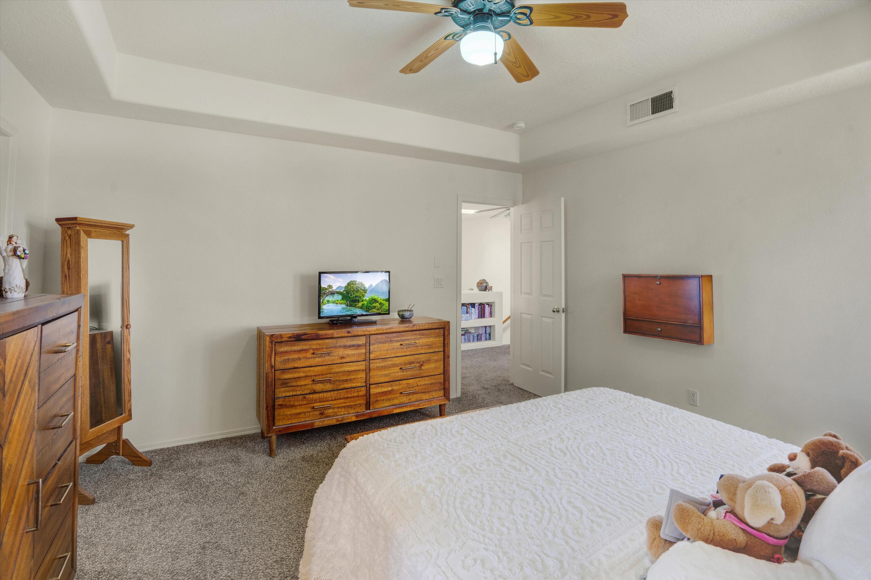 3233 Renaissance Drive SE