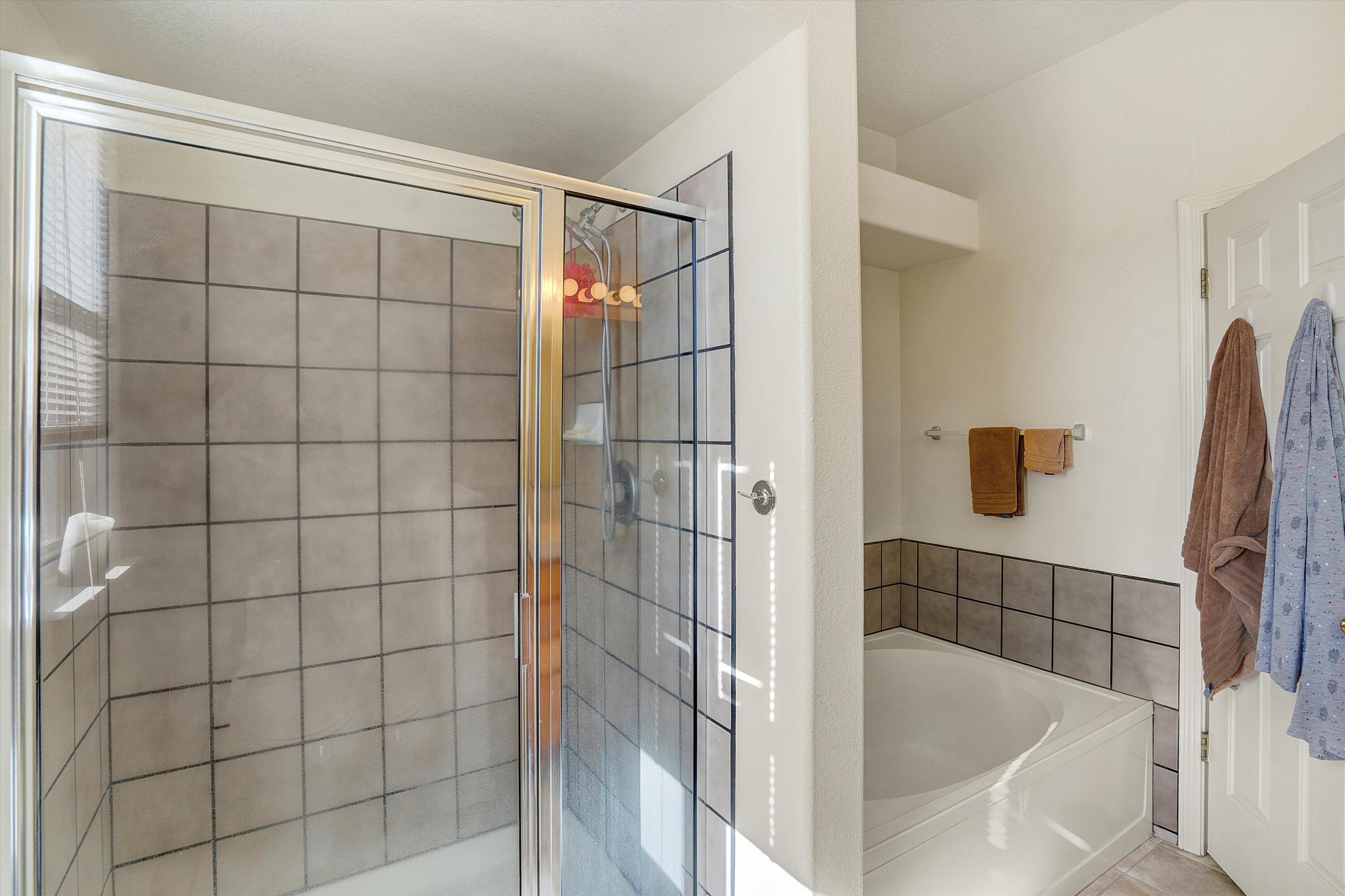 3233 Renaissance Drive SE