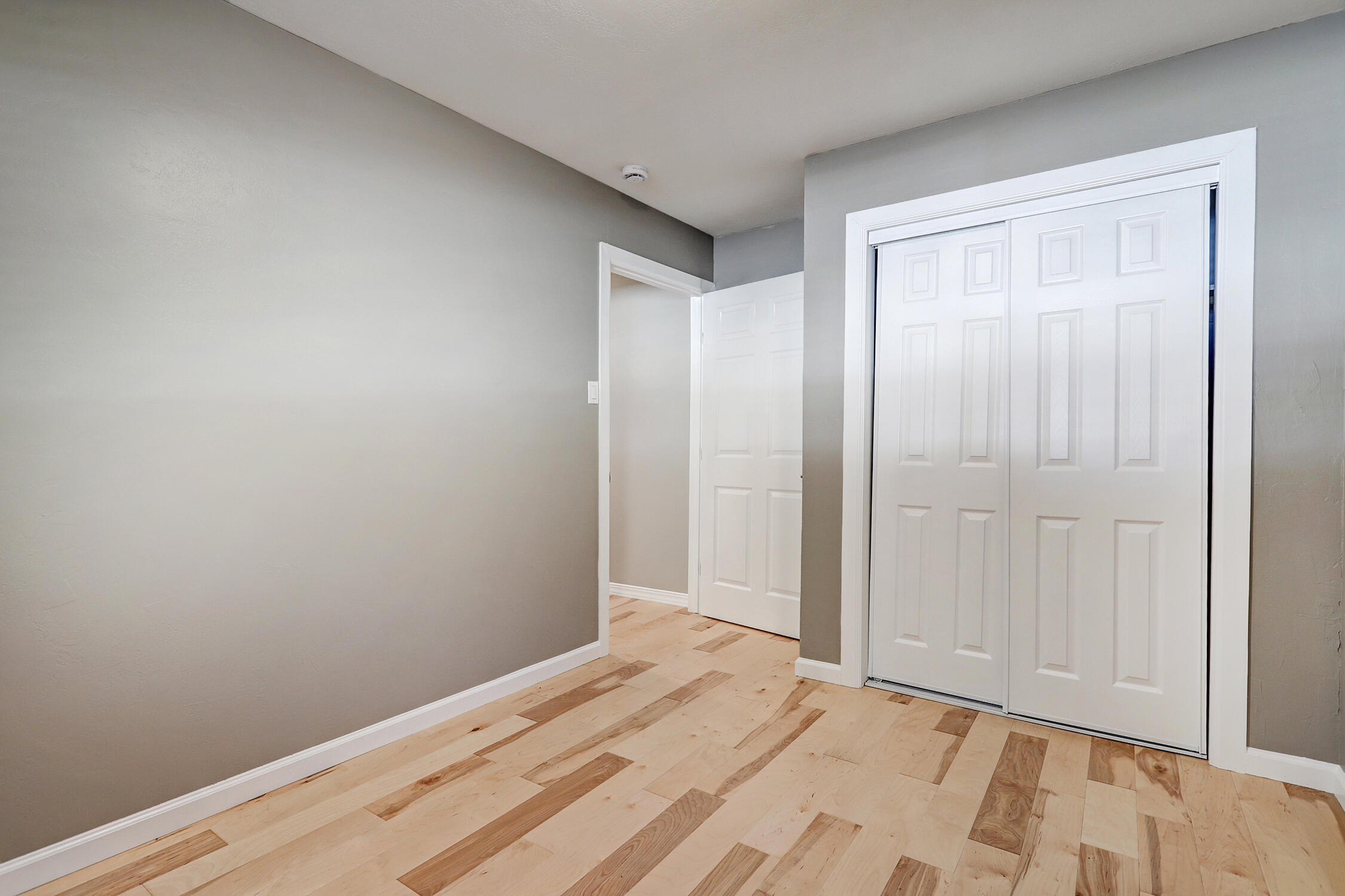 1424 Glorieta Street NE