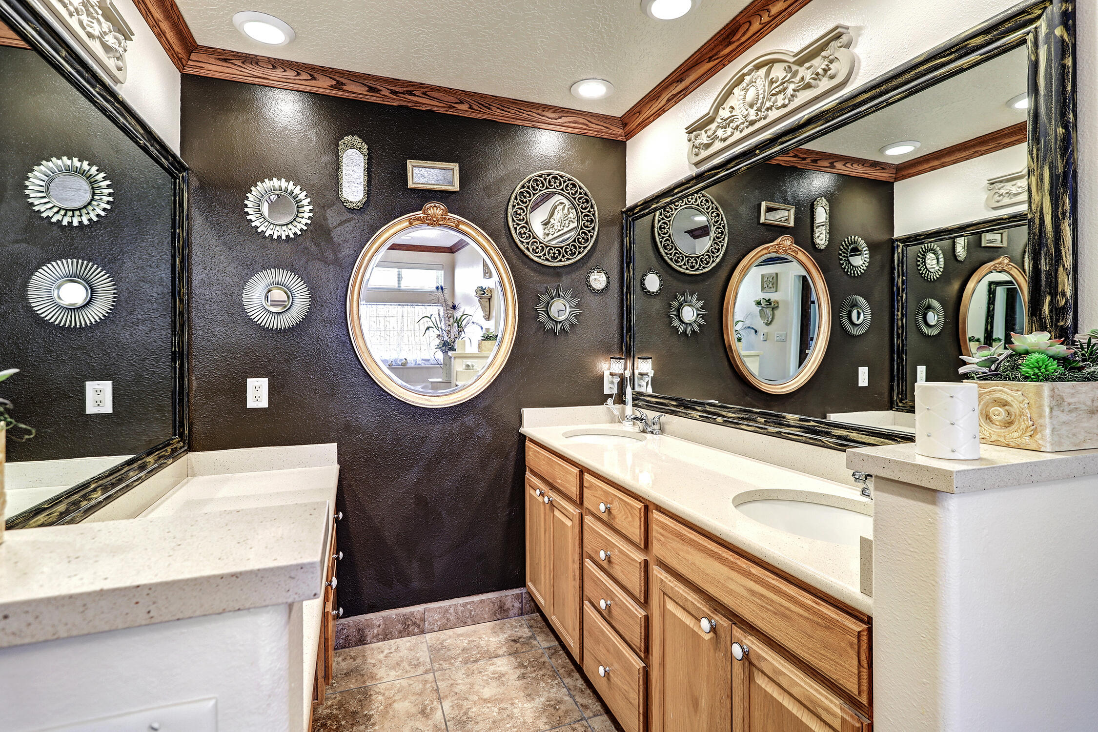 112 San Lucas Avenue