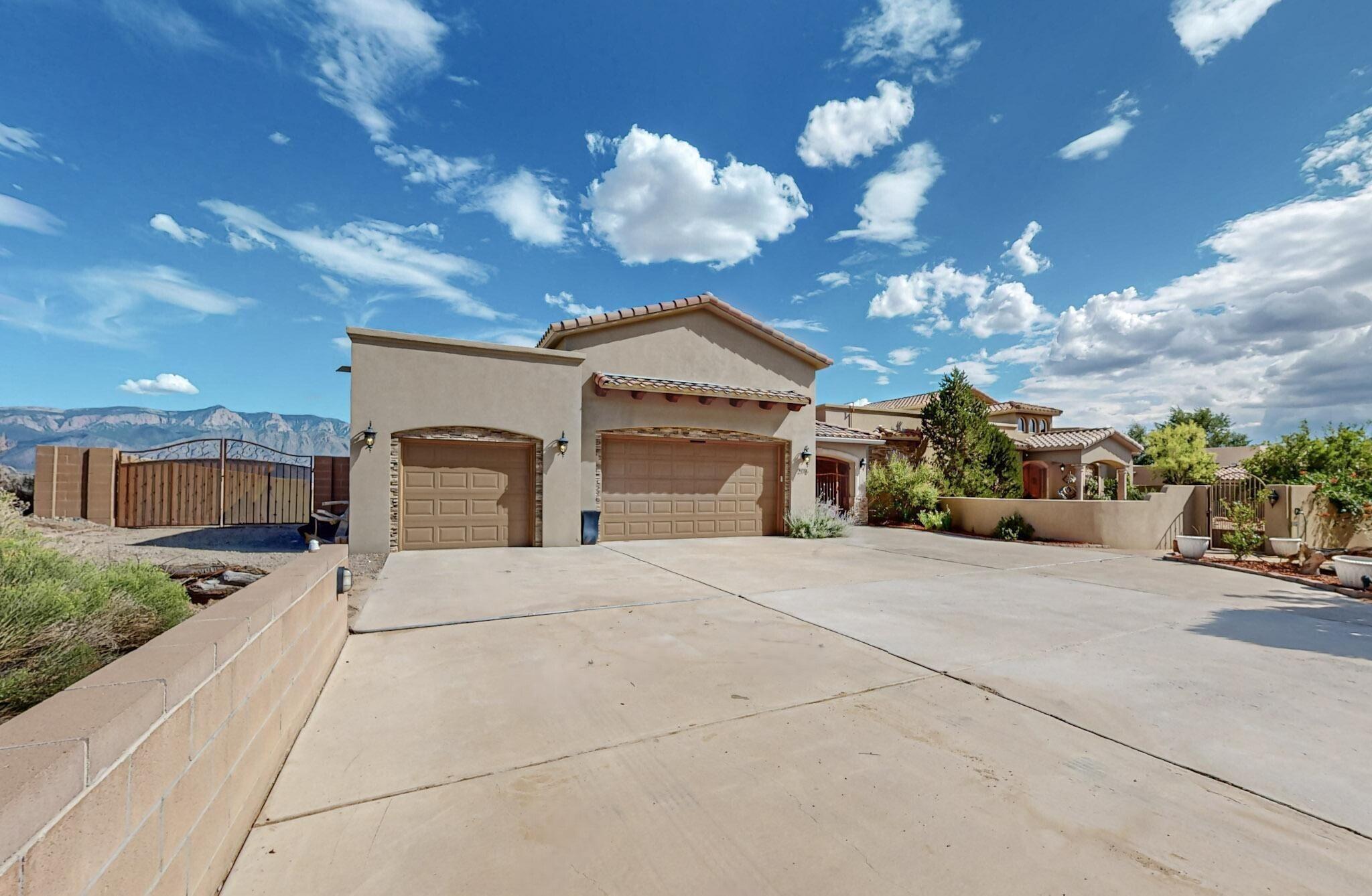 2178 Acapulco Road NE