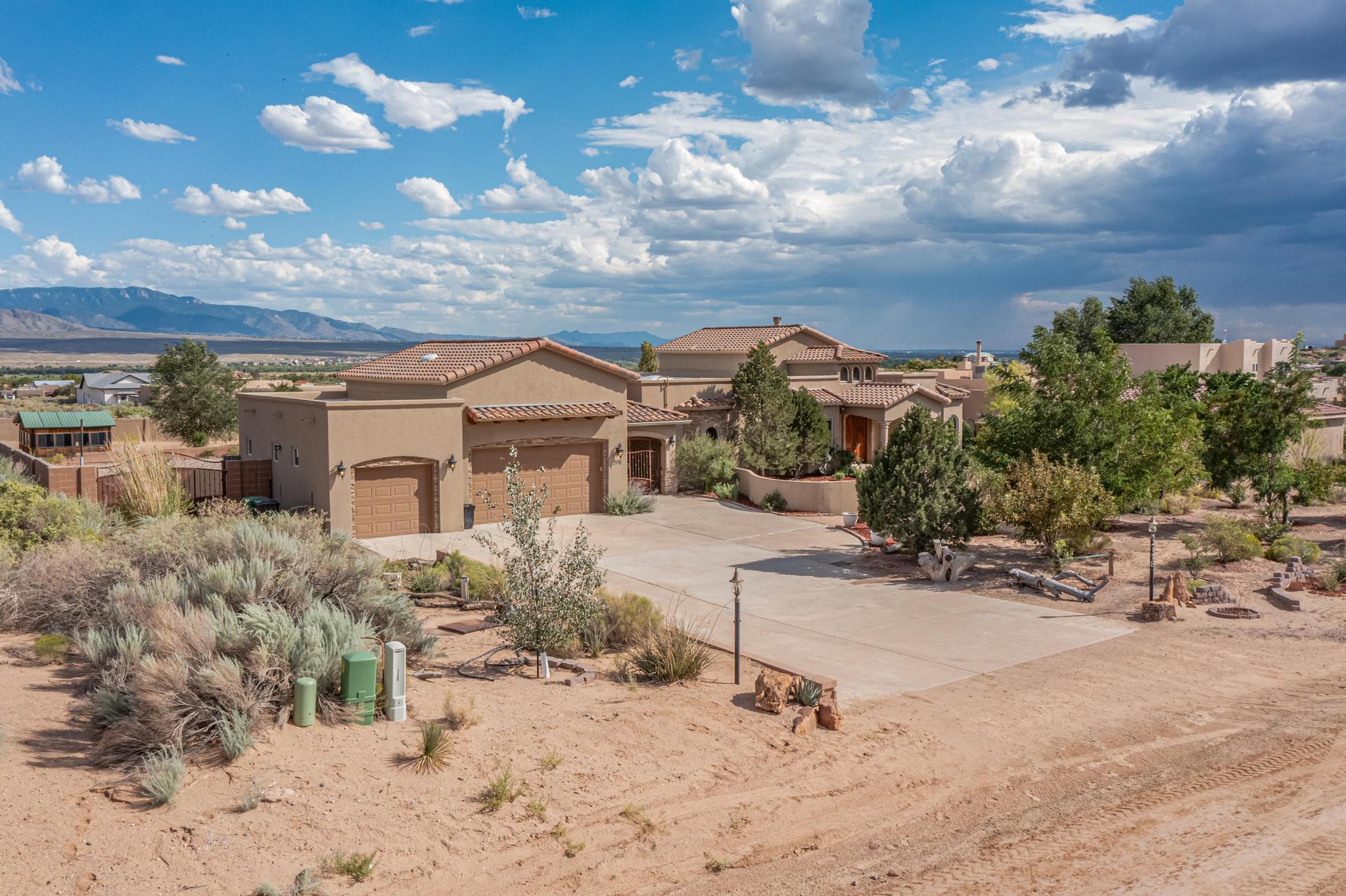 2178 Acapulco Road NE
