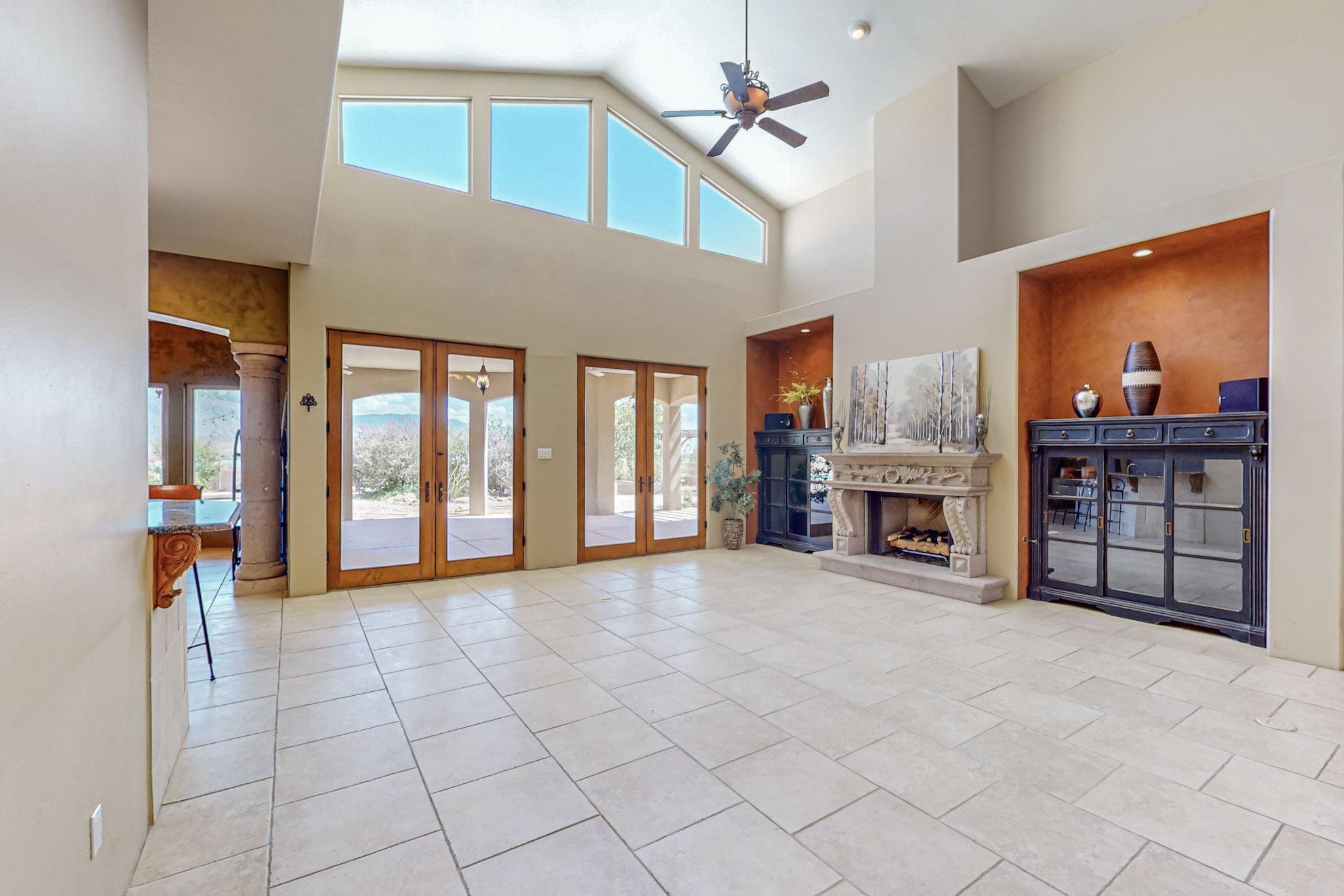 2178 Acapulco Road NE