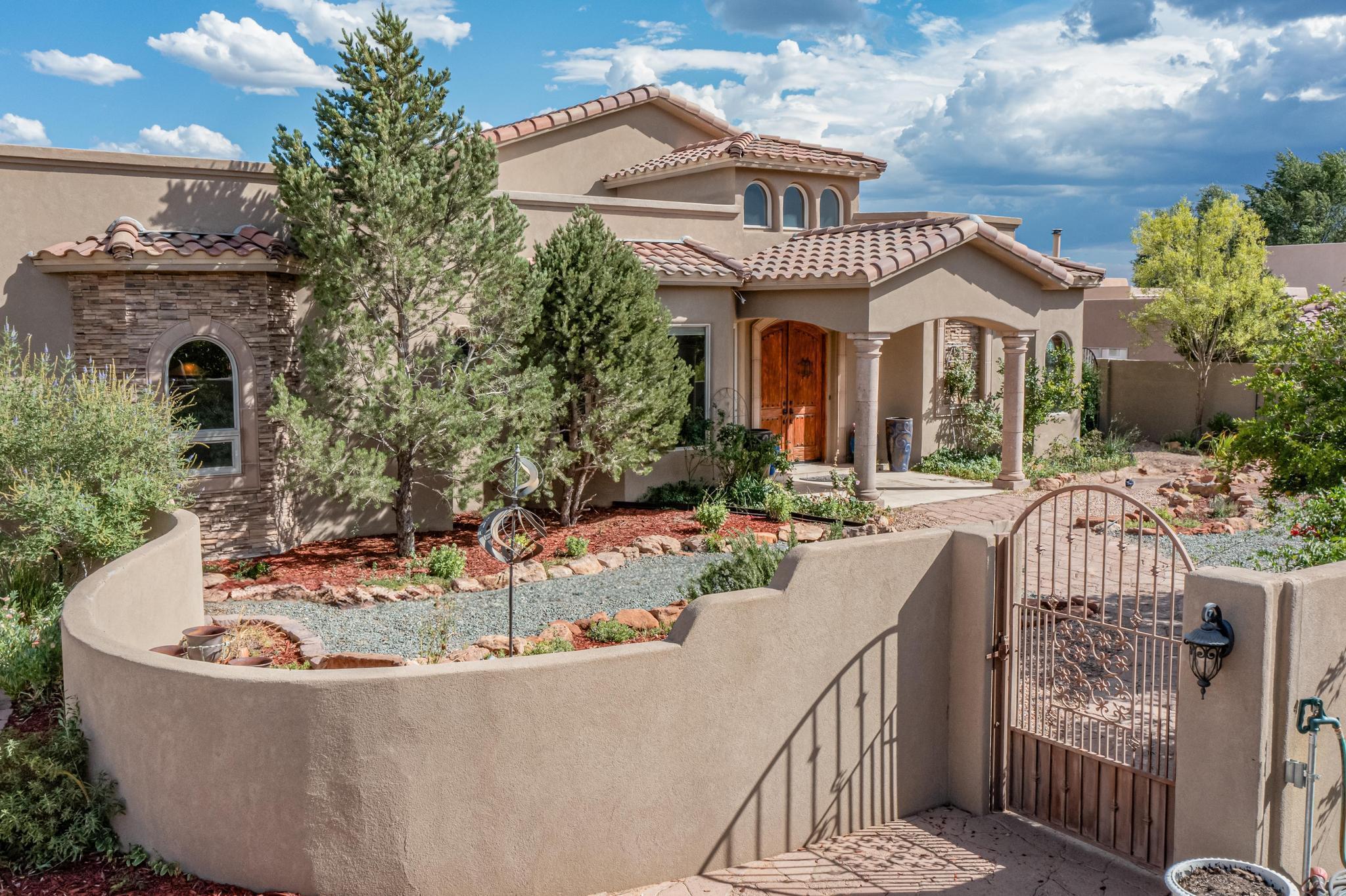 2178 Acapulco Road NE