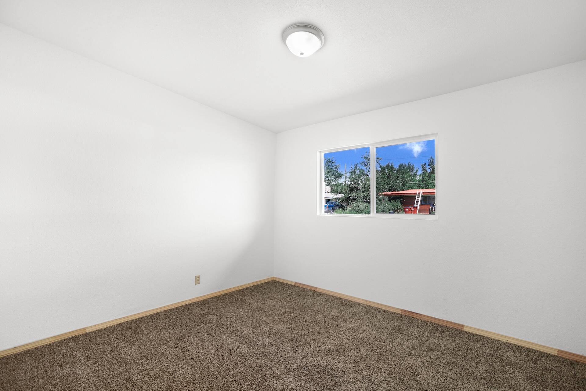 1001 Esperanza Drive