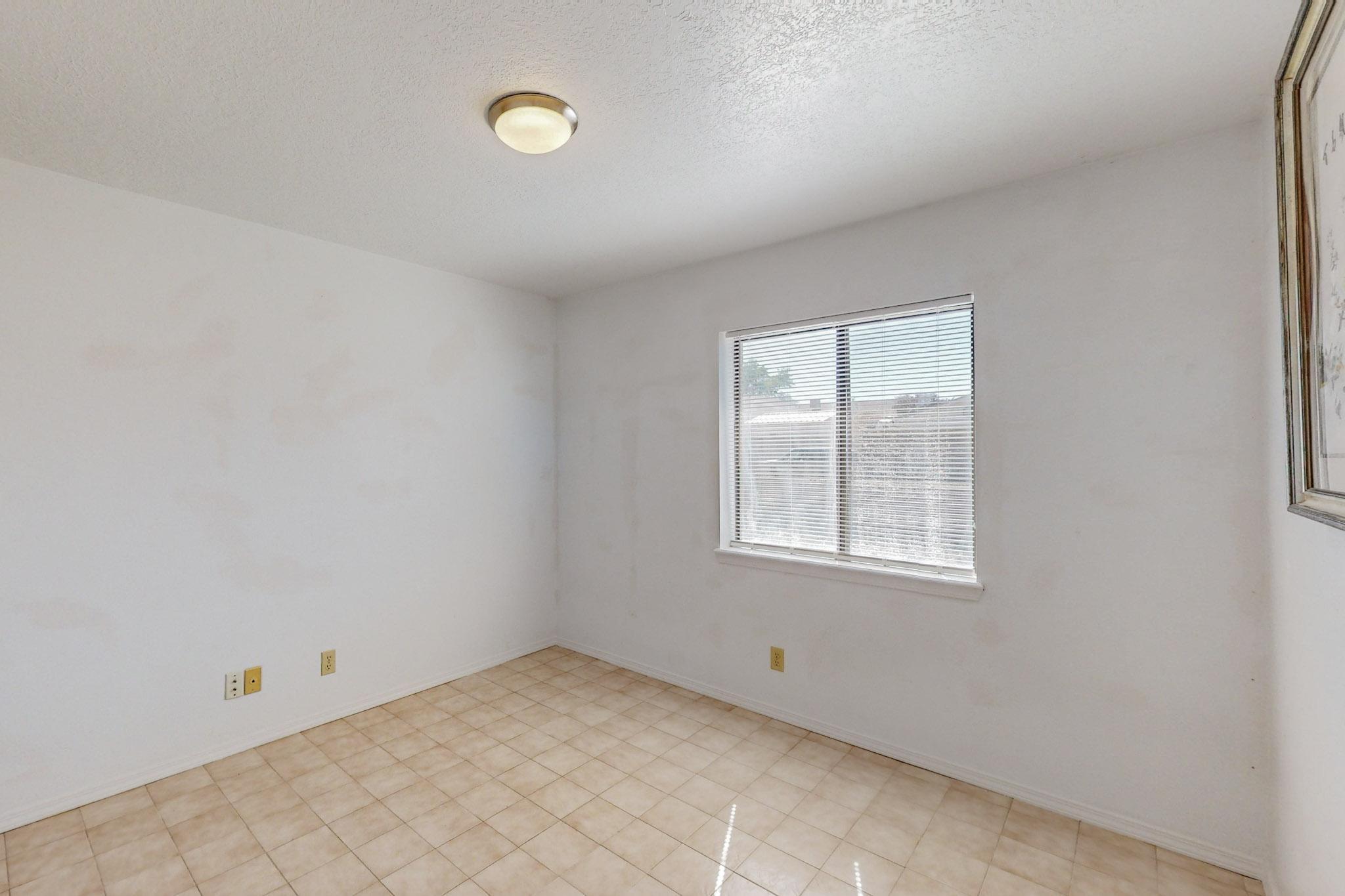 9968 Bellevue Street NW