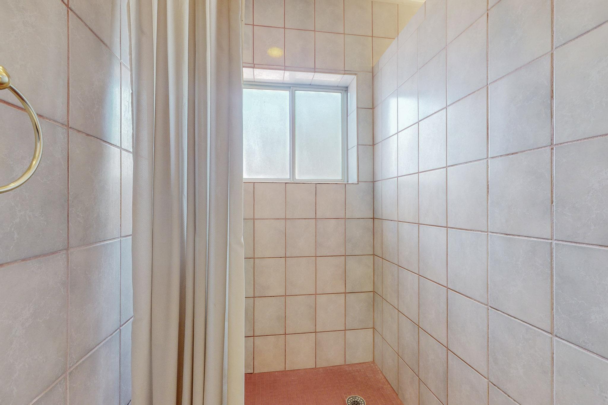 9968 Bellevue Street NW