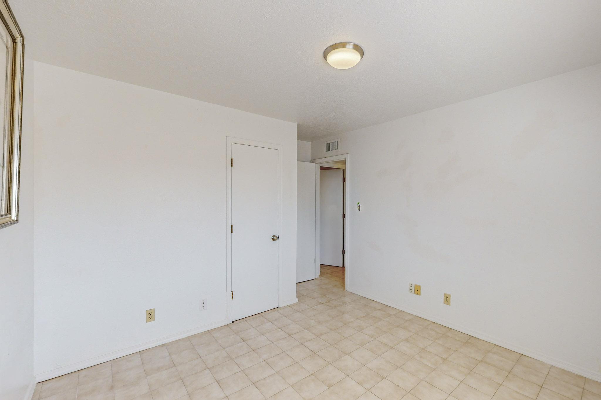 9968 Bellevue Street NW