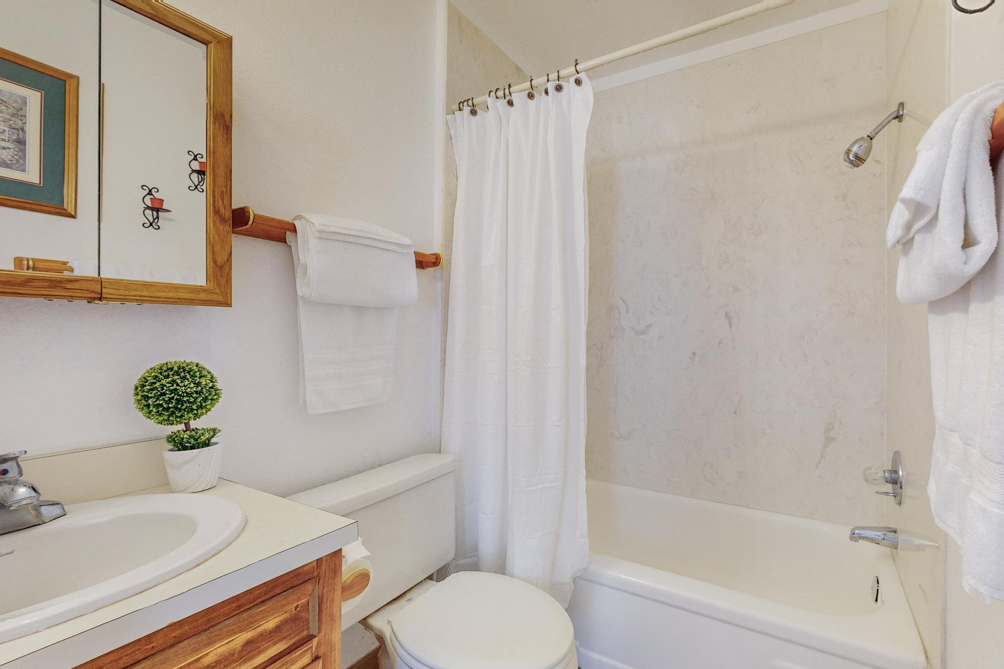 9968 Bellevue Street NW