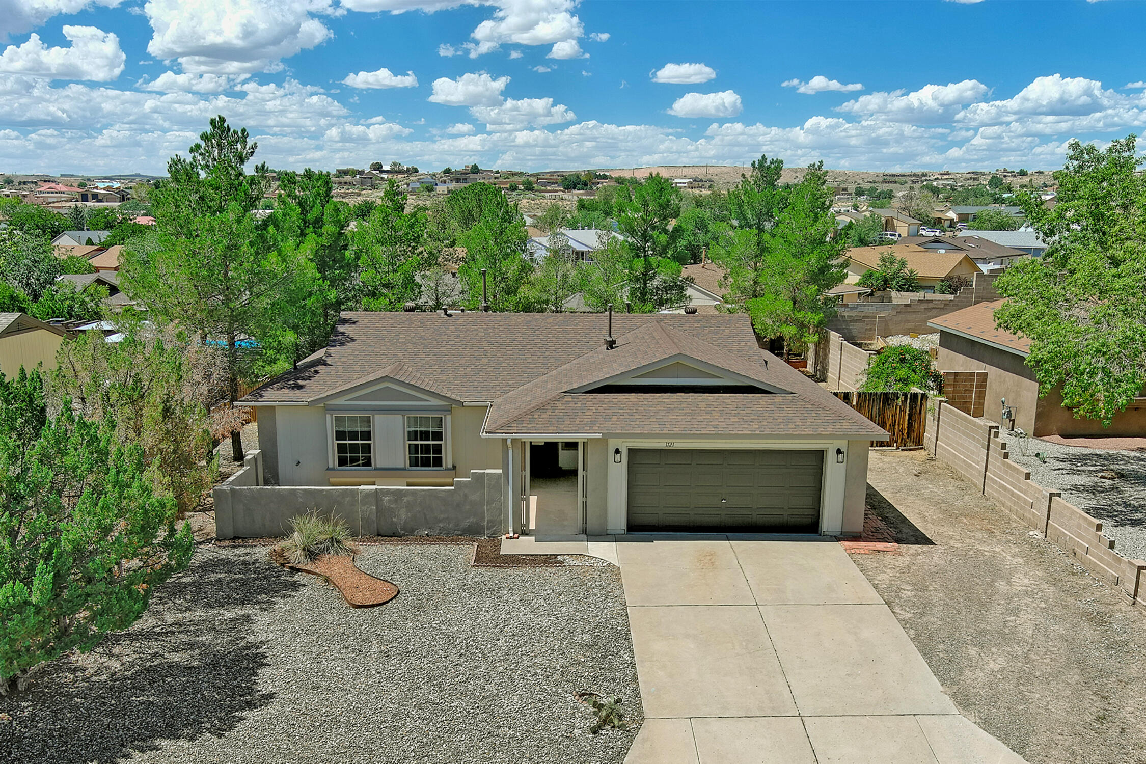 1721 Hudson River Road NE