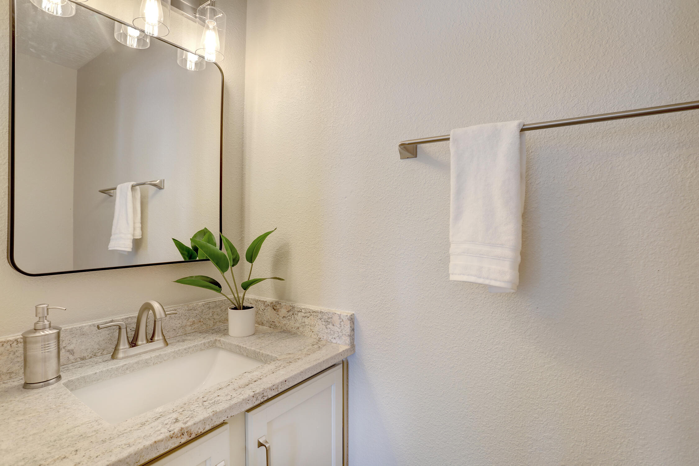 537 Sky Tower Street SW