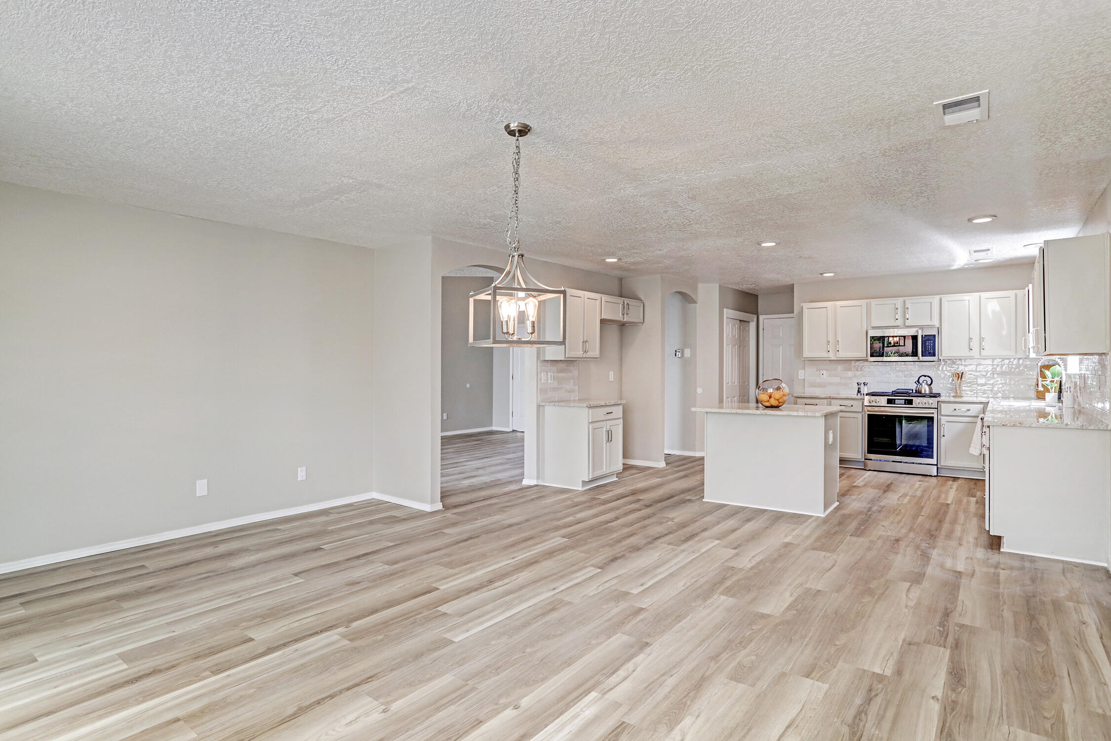 537 Sky Tower Street SW