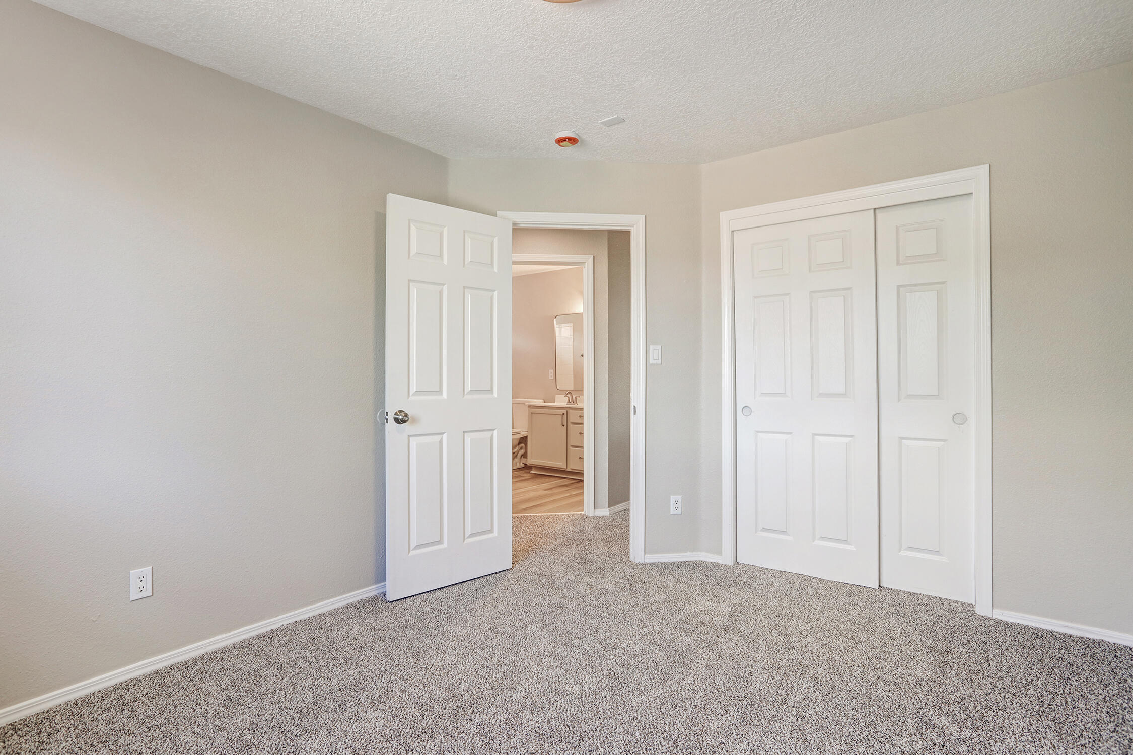 537 Sky Tower Street SW