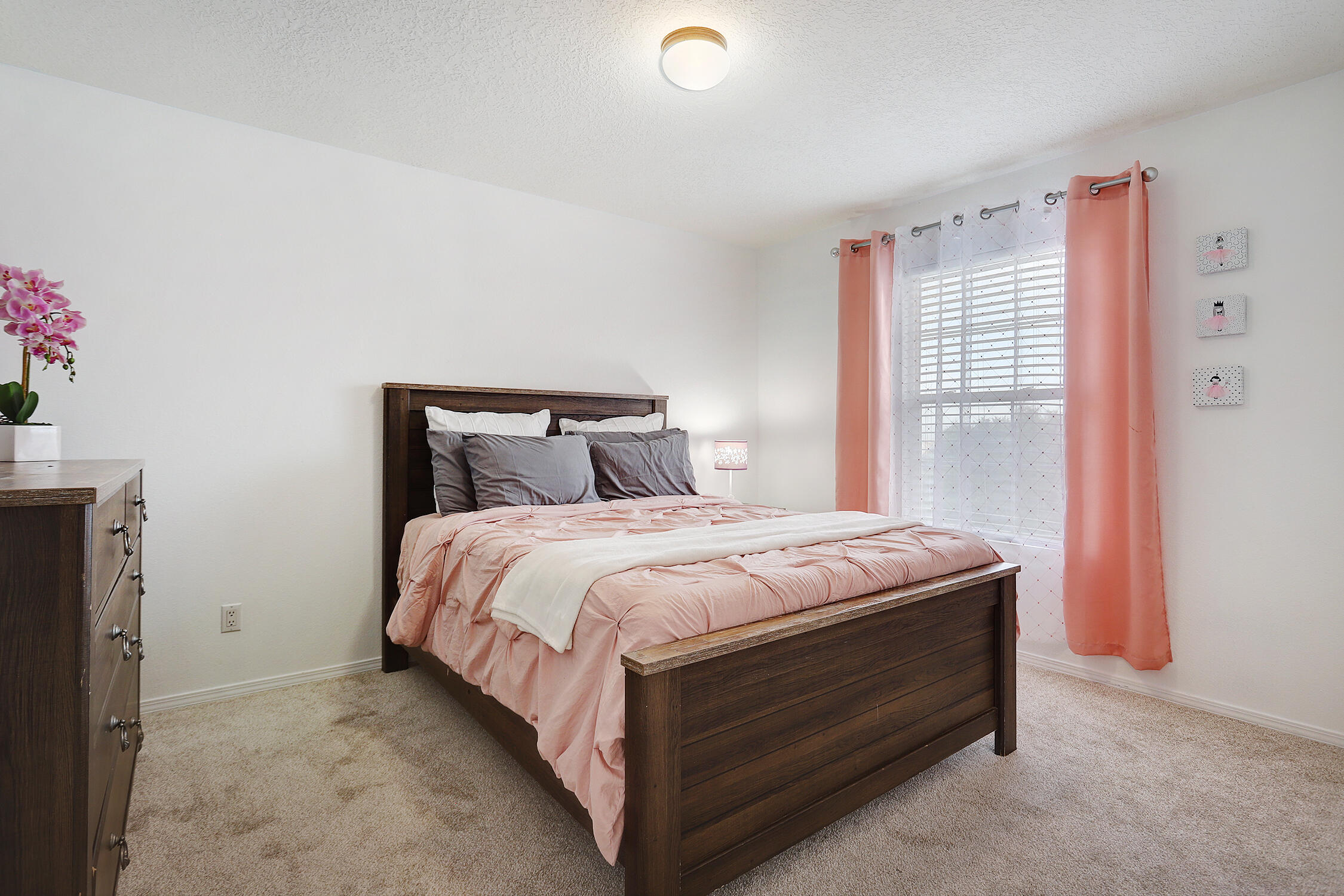 9200 Colima Avenue NW