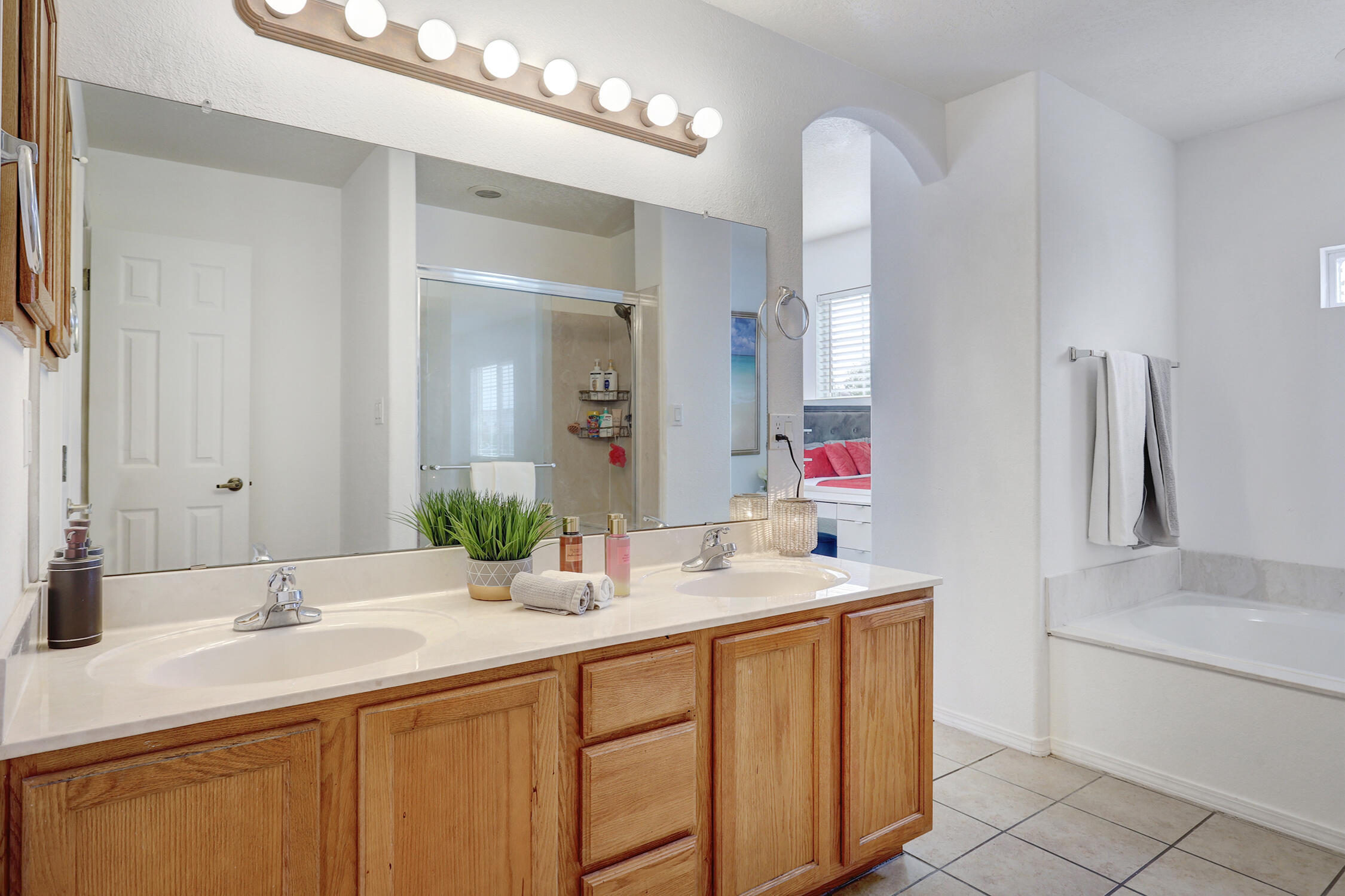 9200 Colima Avenue NW