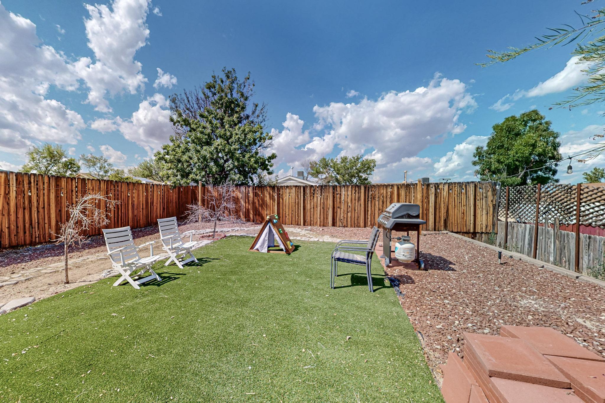 1081 Harrison Drive NE