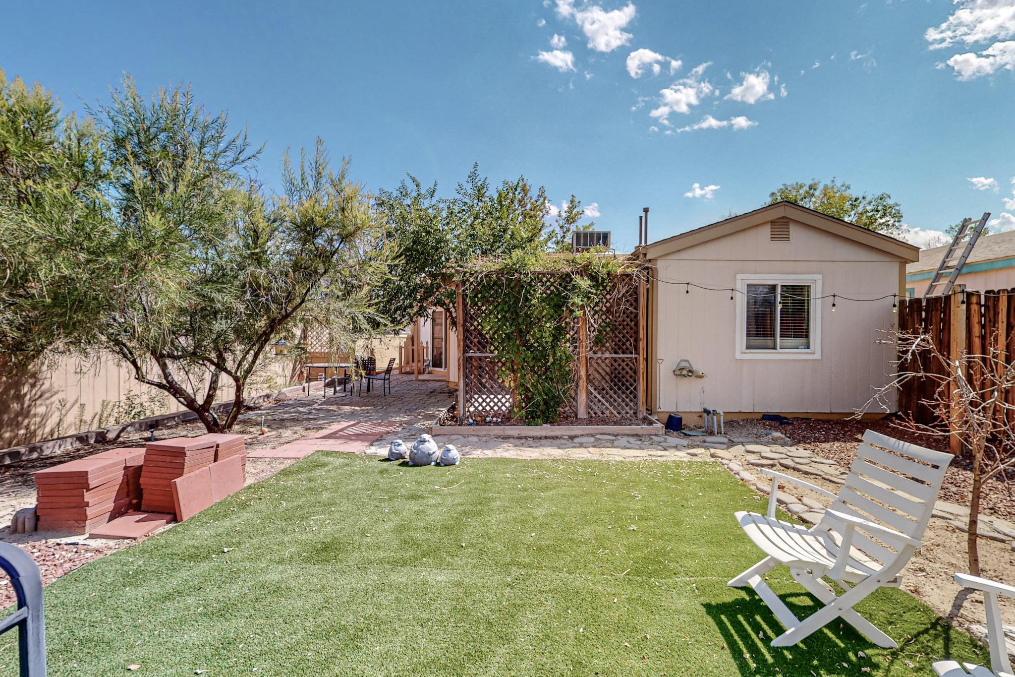 1081 Harrison Drive NE