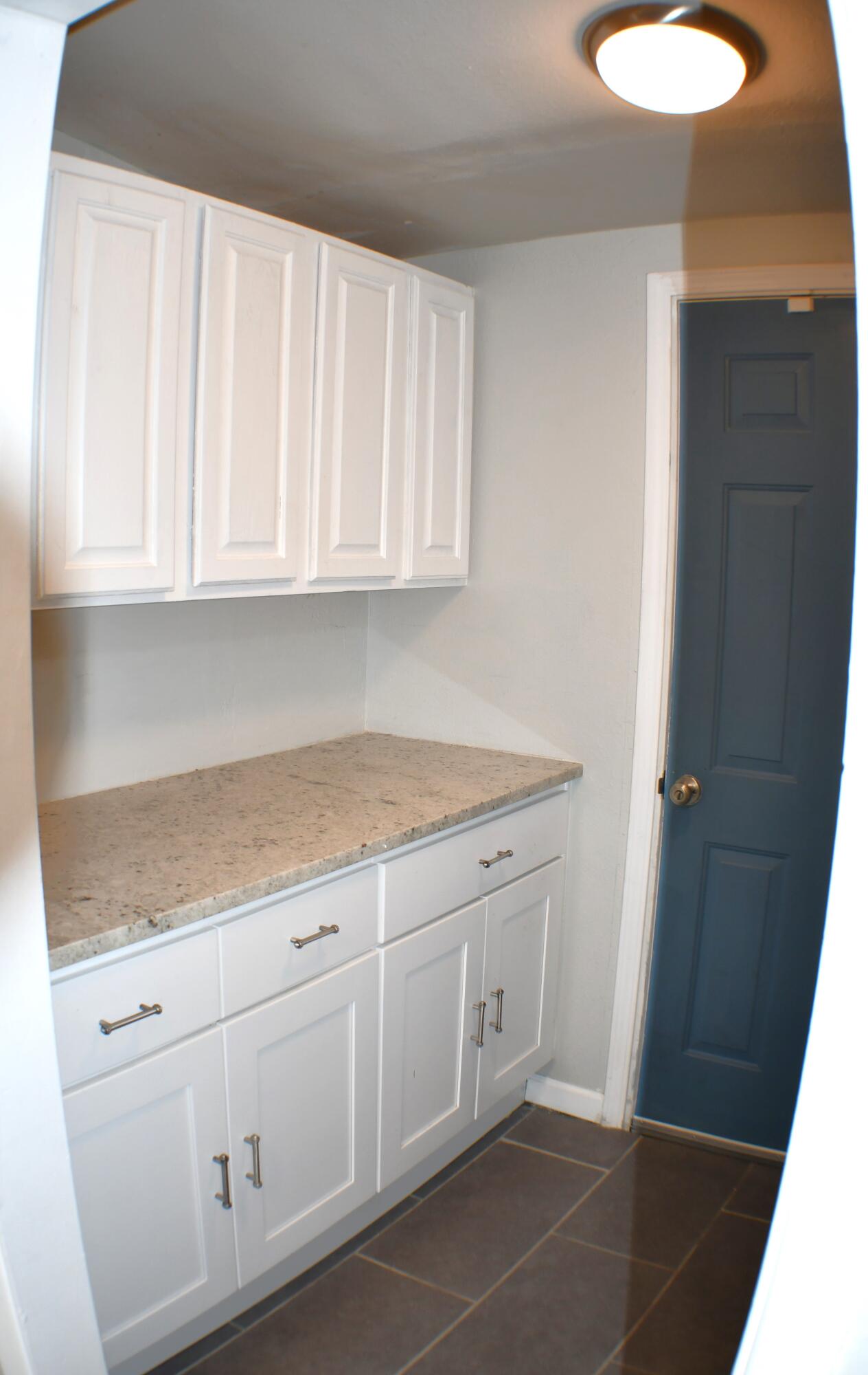 2316 Algodones Street NE