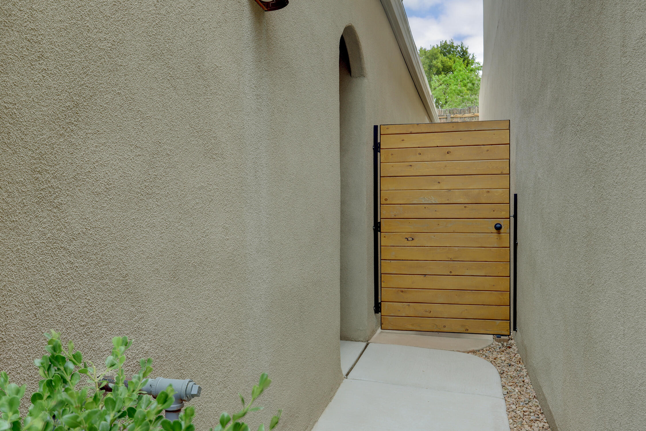 5204 Ancala Trail NE