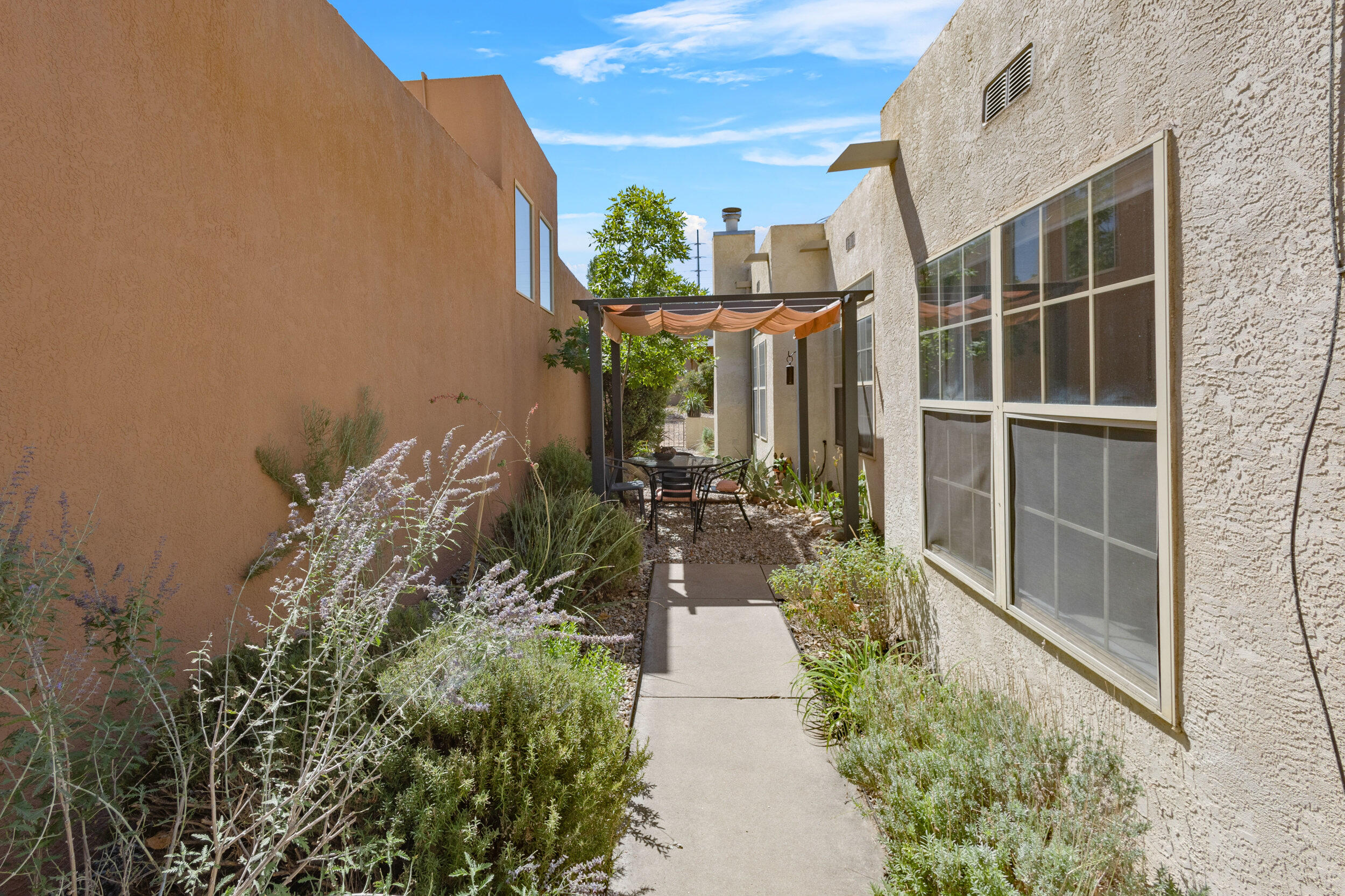 13116 Hidden Valley Road SE