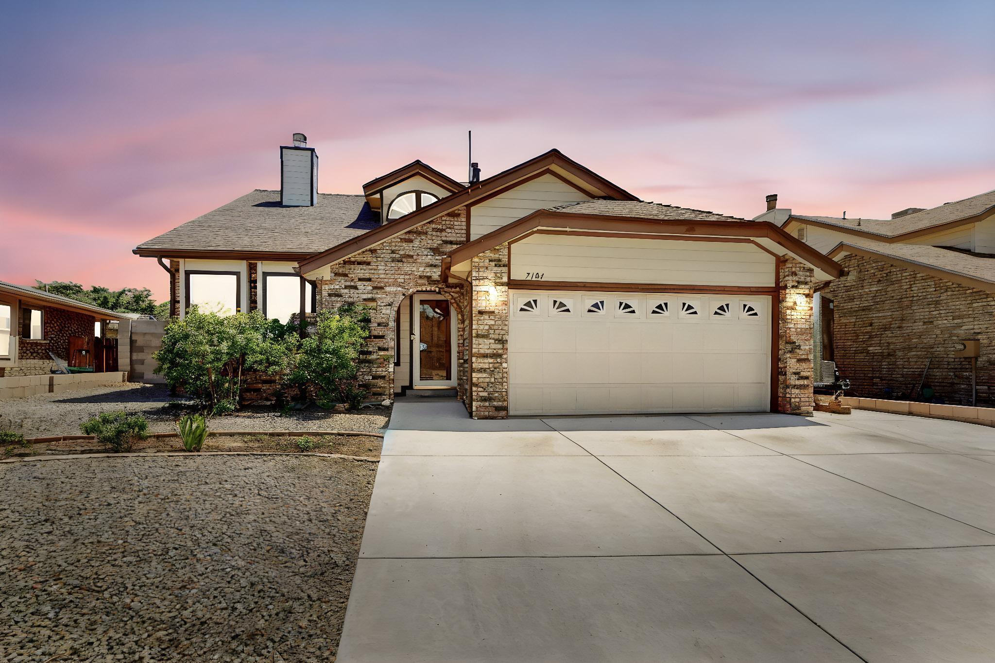 7104 Portulaca Drive NW