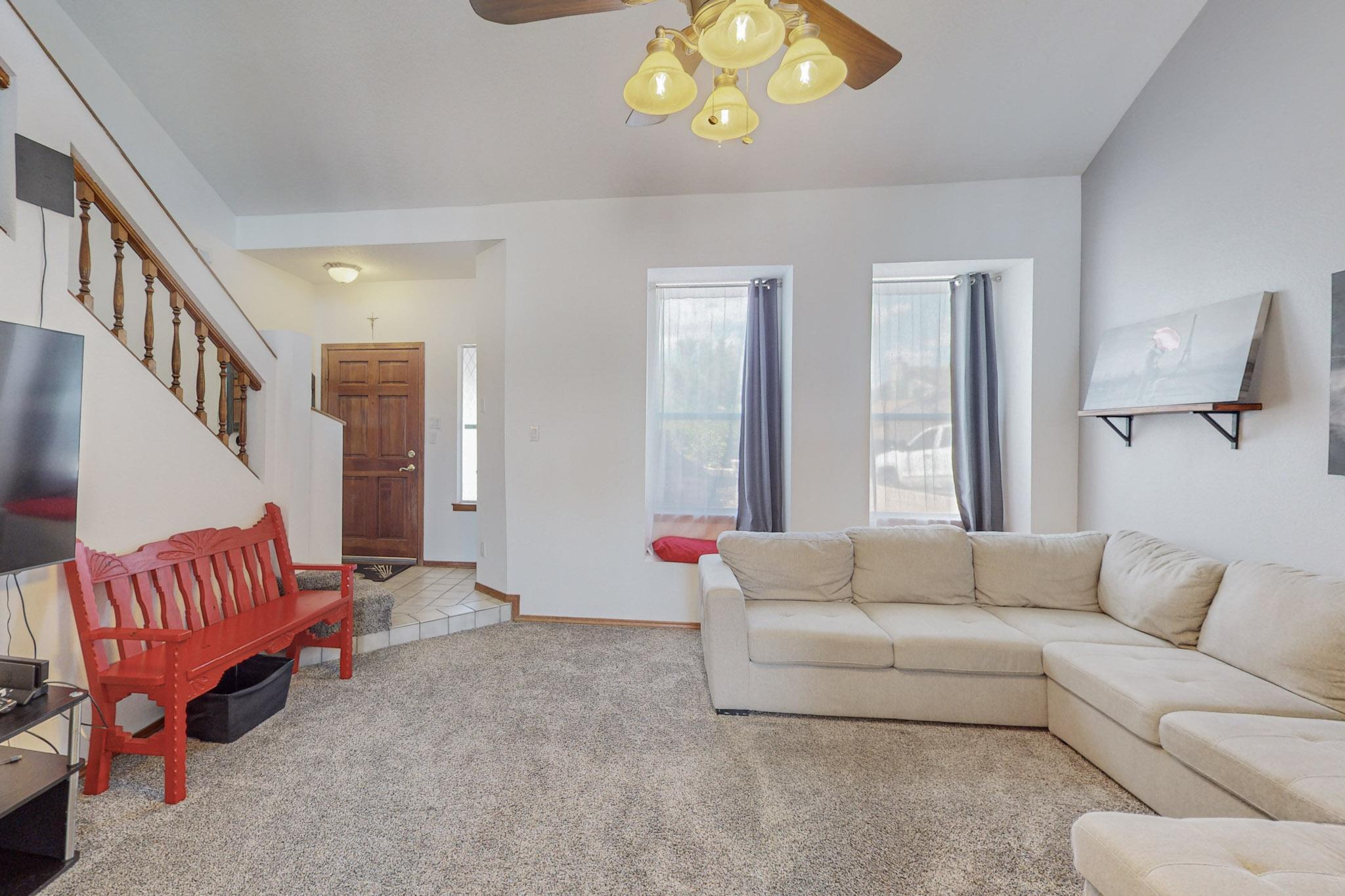 7104 Portulaca Drive NW