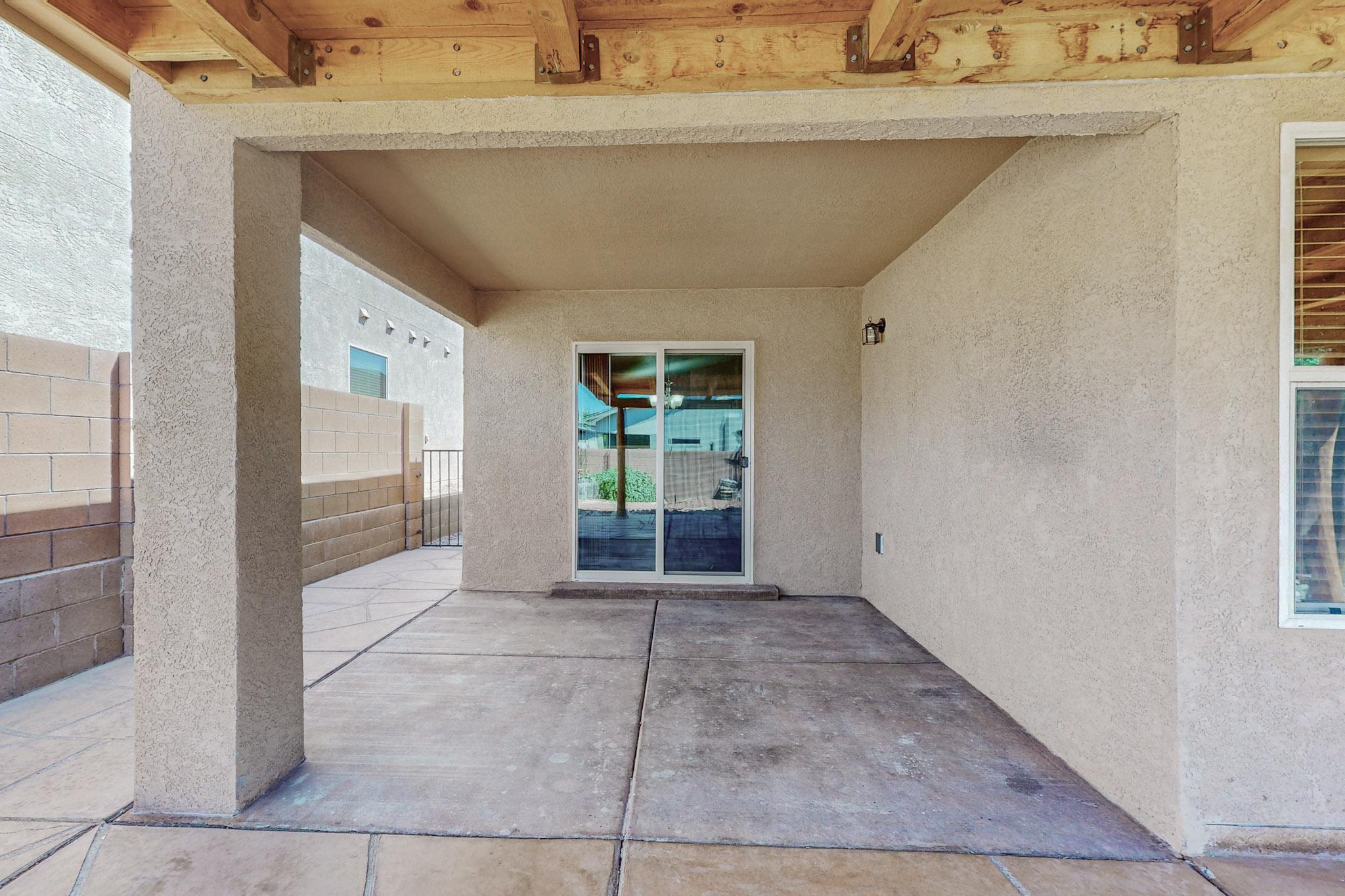 4021 Desert Pinon Drive NE