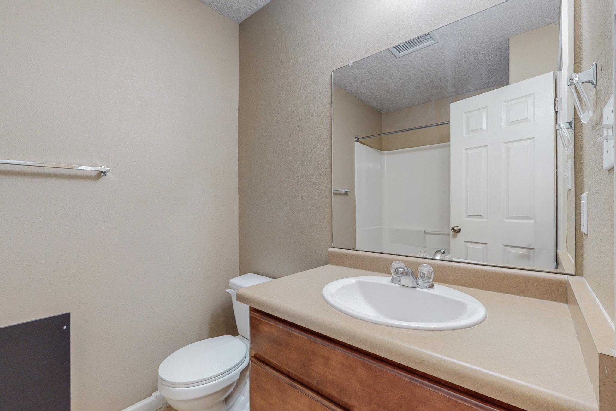 4021 Desert Pinon Drive NE