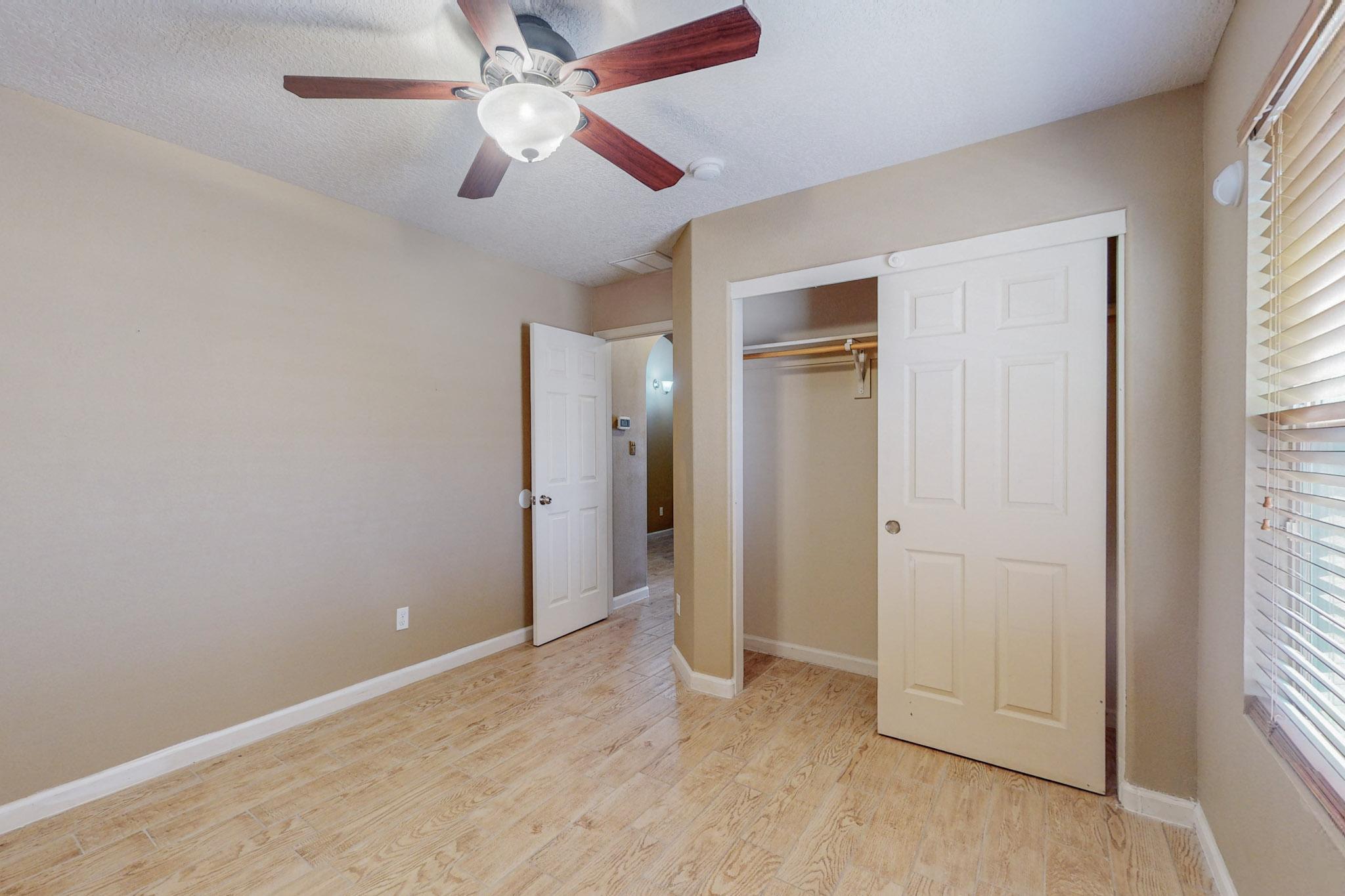 4021 Desert Pinon Drive NE