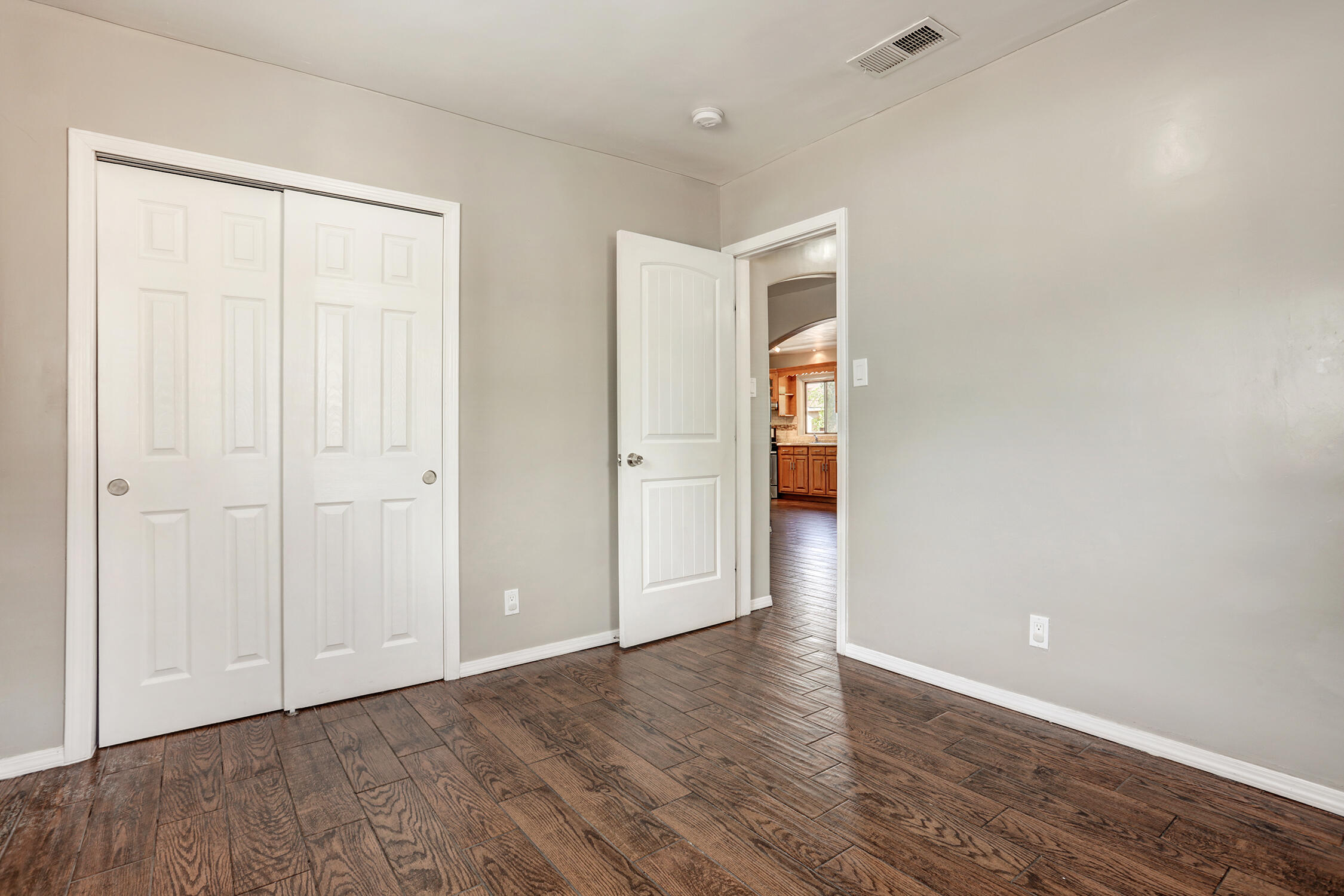 323 Arvada Avenue NE