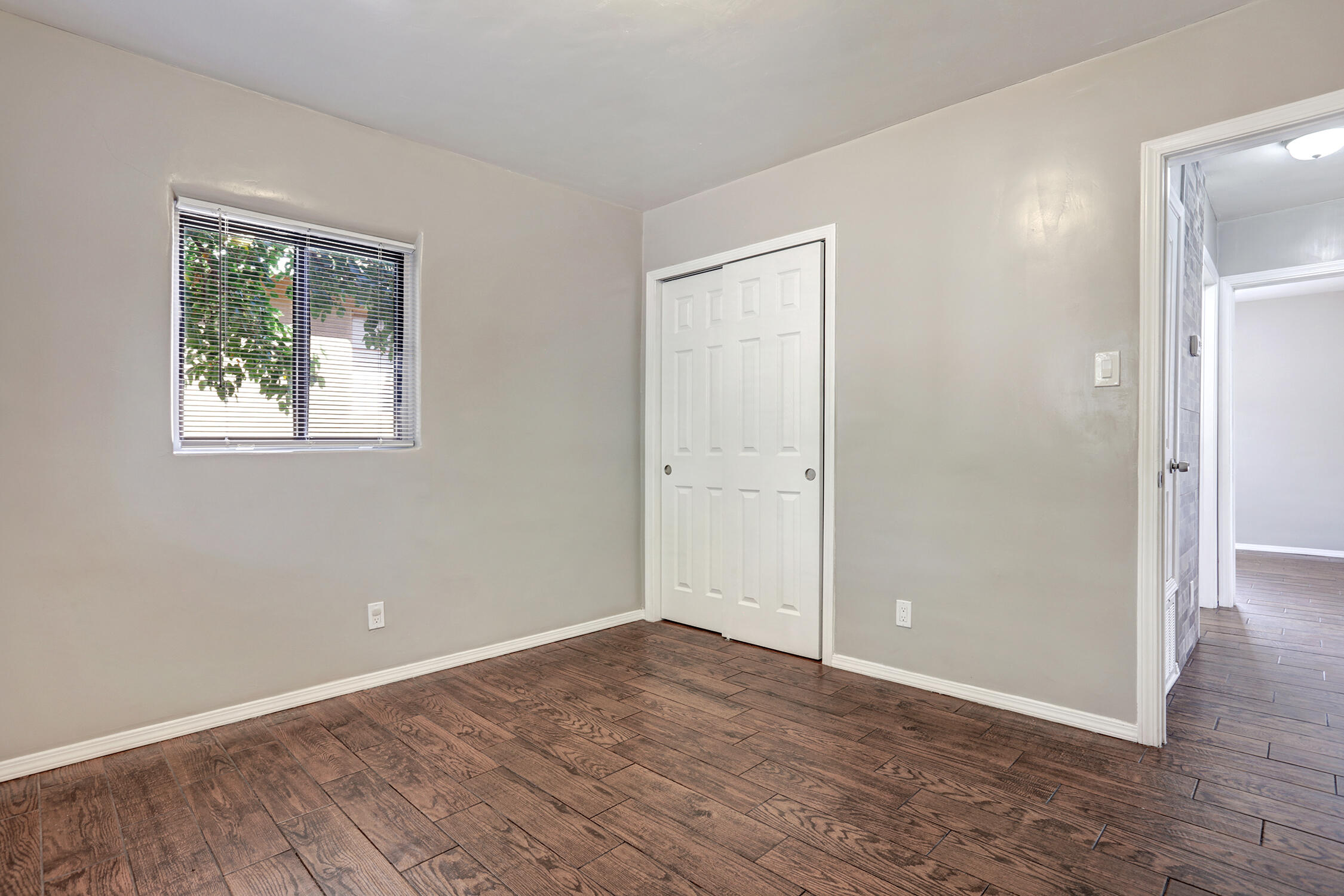 323 Arvada Avenue NE