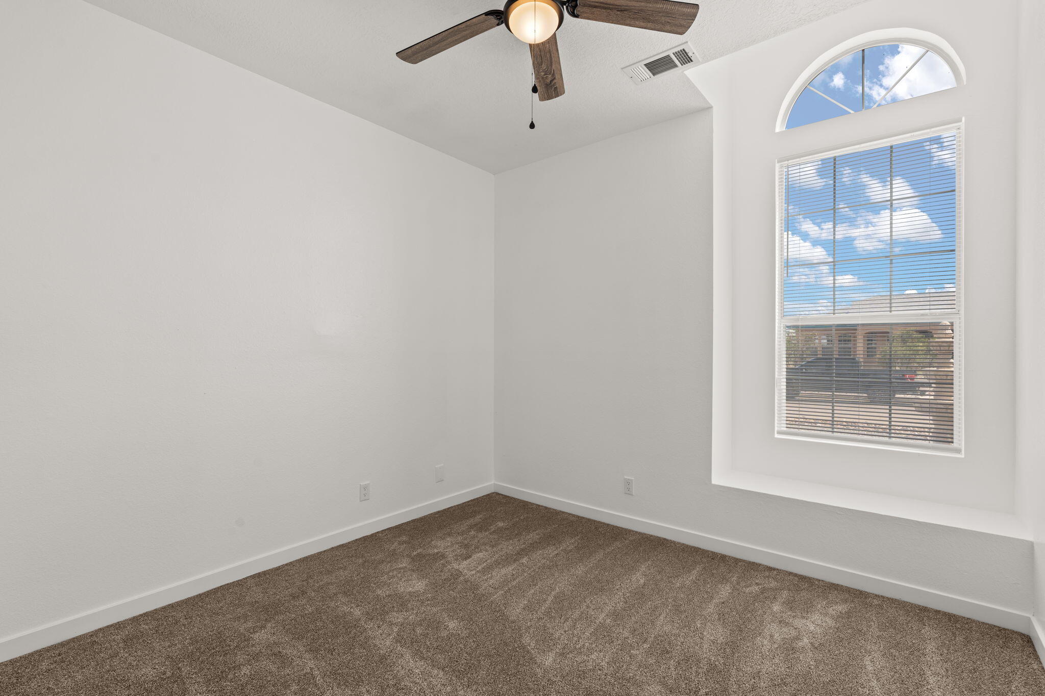 129 HIGH RIDGE Trail SE