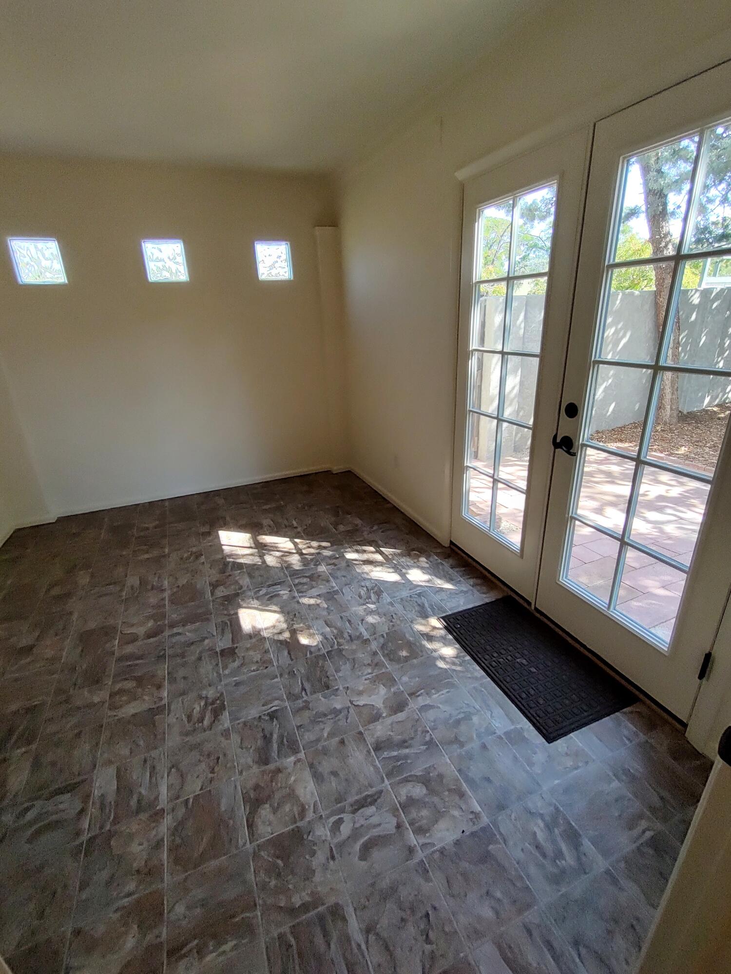 3200 BURTON Avenue SE