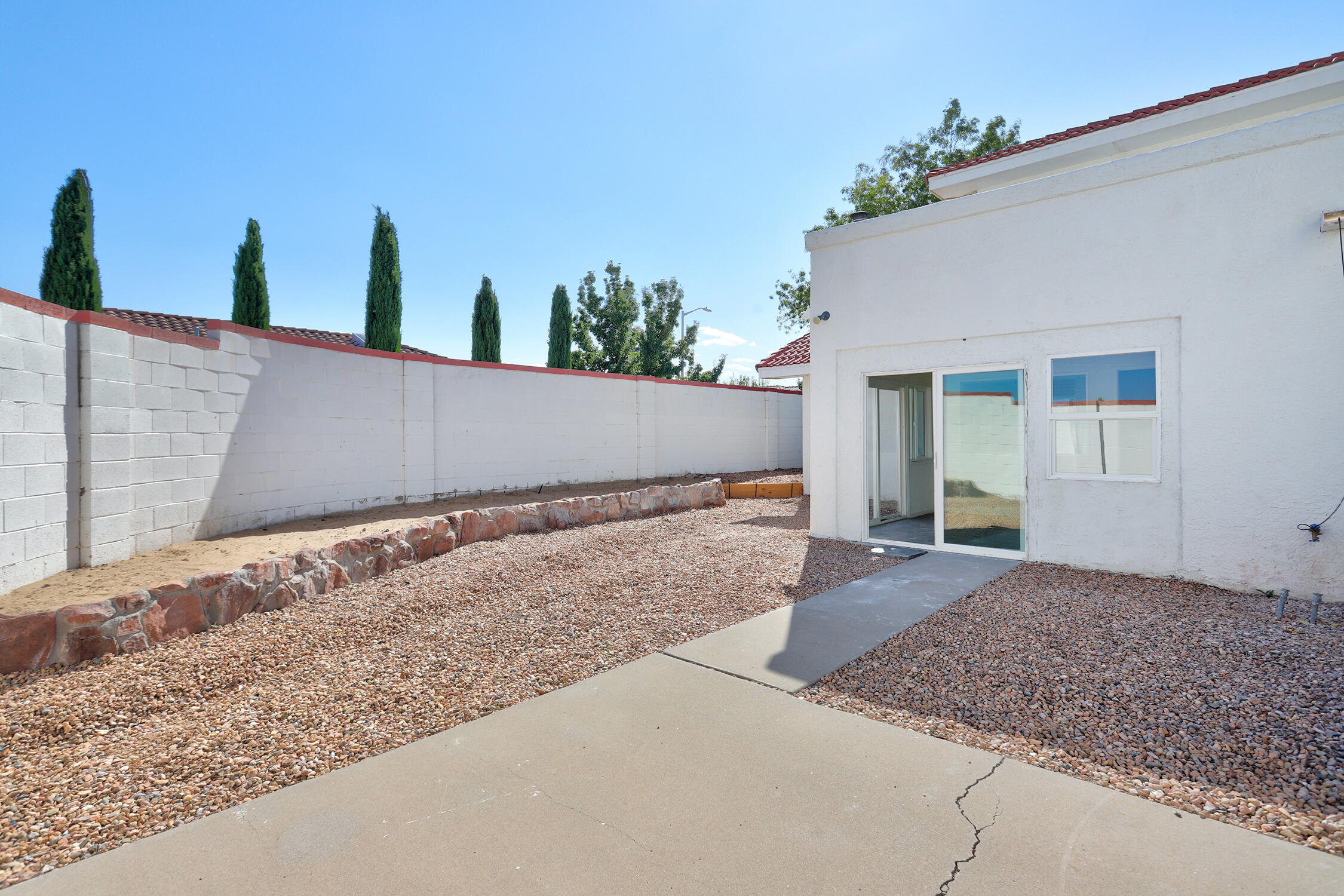 1600 ROSEWOOD Avenue NW