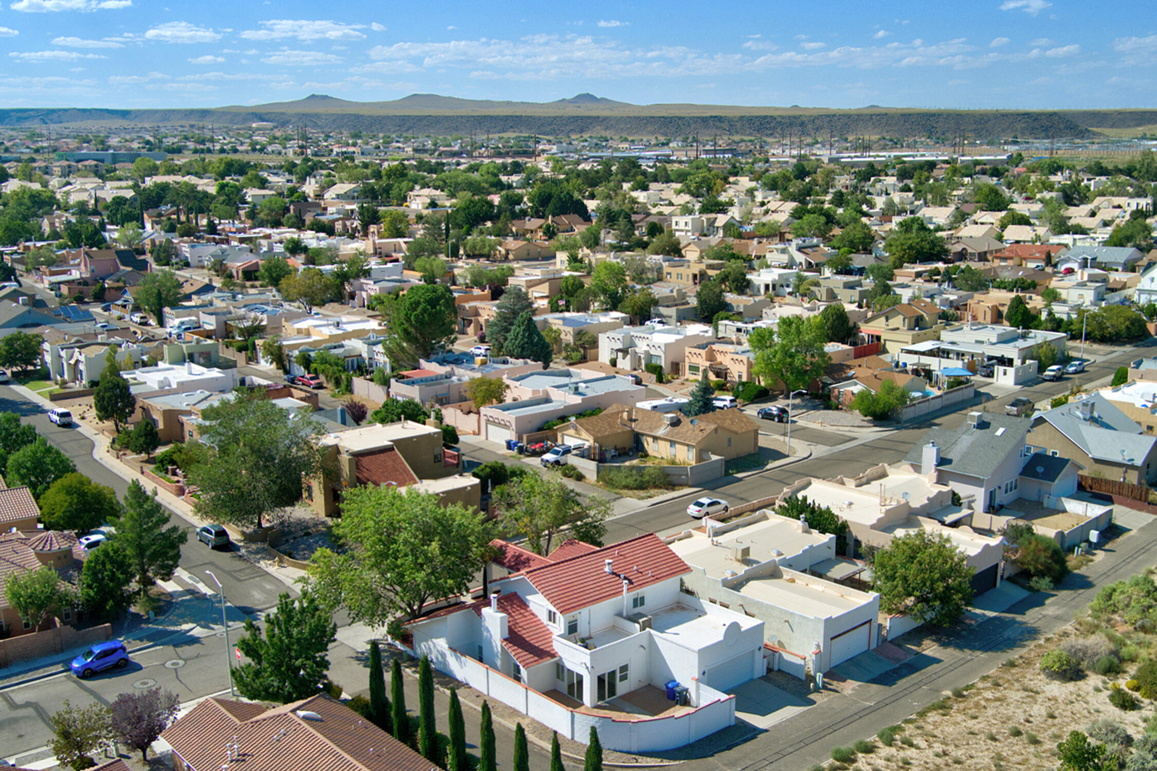 1600 ROSEWOOD Avenue NW