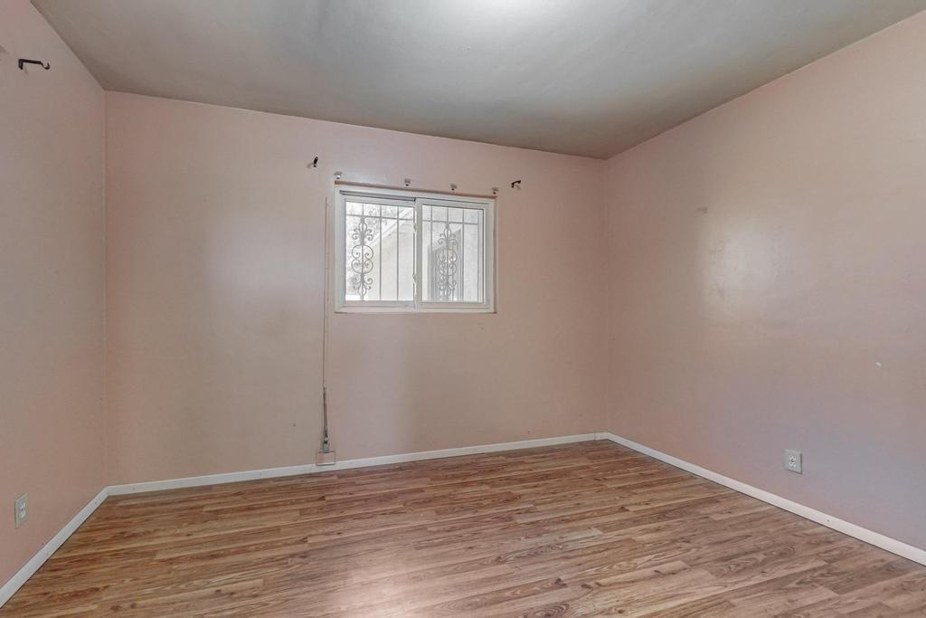 2610 MESA LINDA Drive NE