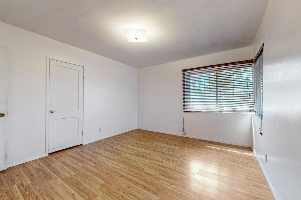 2610 MESA LINDA Drive NE