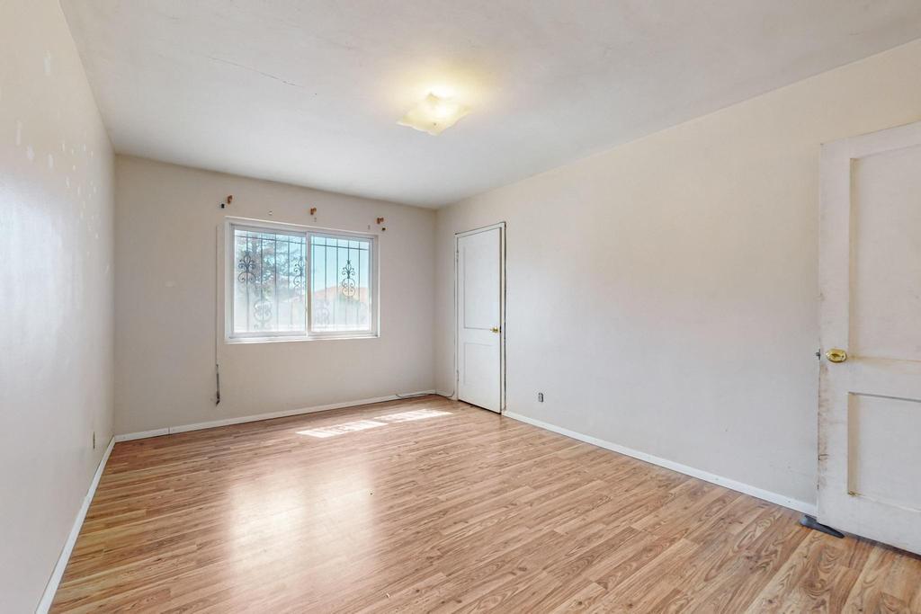 2610 MESA LINDA Drive NE