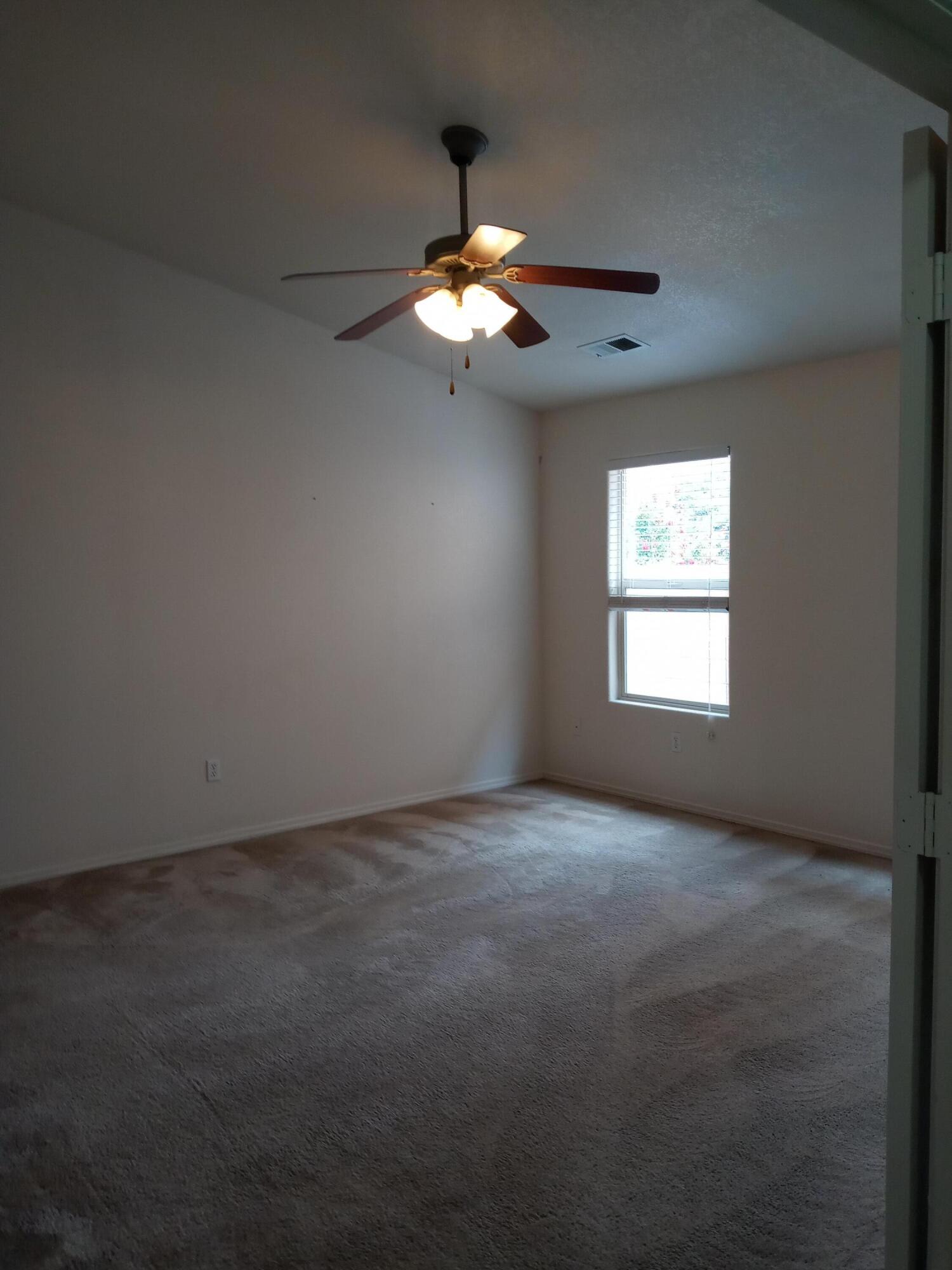 1428 DANZANTE Drive SE