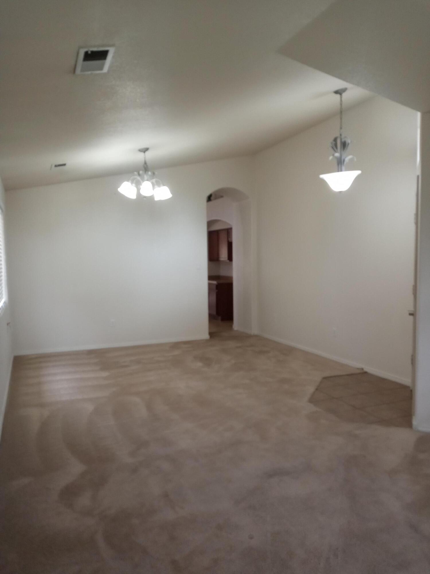 1428 DANZANTE Drive SE